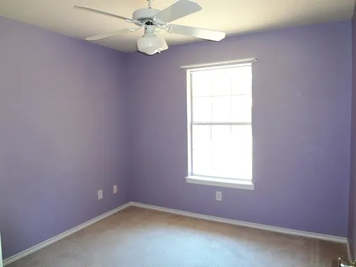 Single Family Residence For Rent in Denton County , 2216 Lattimore Street, Denton, Texas 76209, 3 Bedroom, 2 Bathroom, 2 Garage spaces, 1,275 Sqft, built in 1995, mls#21363399, Real Estate Agent in Denton, Homes For Rent in Denton county, Homes For Rent in Denton, Realtor in Denton Texas, Real Estate Brokerage Independent Realty Texas, Luminita Cordes Realtor