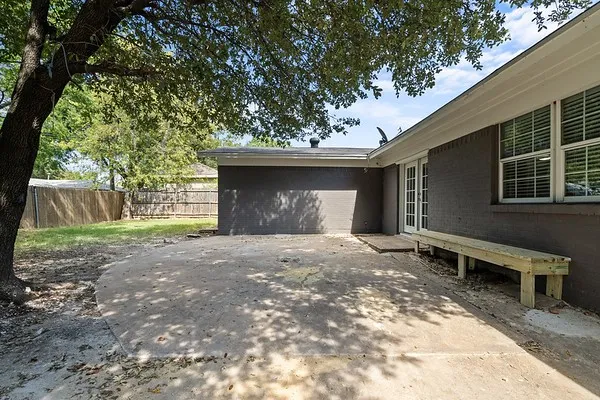 Single Family Residence For Rent in Dallas County , 3451 Morningstar Lane, Farmers Branch, Texas 75234, 4 Bedroom, 2 Bathroom, 1 Garage spaces, 1,963 Sqft, built in 1960, mls#21363397, Real Estate Agent in Farmers Branch, Homes For Rent in Dallas county, Homes For Rent in Farmers Branch, Realtor in Farmers Branch Texas, Real Estate Brokerage Independent Realty Texas, Luminita Cordes Realtor