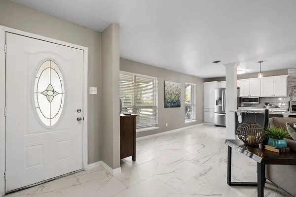Single Family Residence For Rent in Dallas County , 3451 Morningstar Lane, Farmers Branch, Texas 75234, 4 Bedroom, 2 Bathroom, 1 Garage spaces, 1,963 Sqft, built in 1960, mls#21363397, Real Estate Agent in Farmers Branch, Homes For Rent in Dallas county, Homes For Rent in Farmers Branch, Realtor in Farmers Branch Texas, Real Estate Brokerage Independent Realty Texas, Luminita Cordes Realtor
