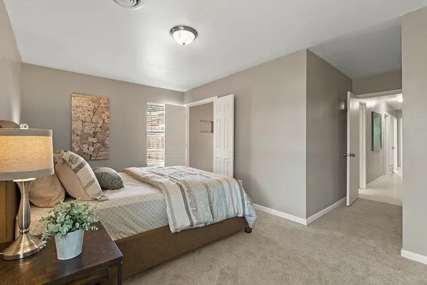 Single Family Residence For Rent in Dallas County , 3451 Morningstar Lane, Farmers Branch, Texas 75234, 4 Bedroom, 2 Bathroom, 1 Garage spaces, 1,963 Sqft, built in 1960, mls#21363397, Real Estate Agent in Farmers Branch, Homes For Rent in Dallas county, Homes For Rent in Farmers Branch, Realtor in Farmers Branch Texas, Real Estate Brokerage Independent Realty Texas, Luminita Cordes Realtor