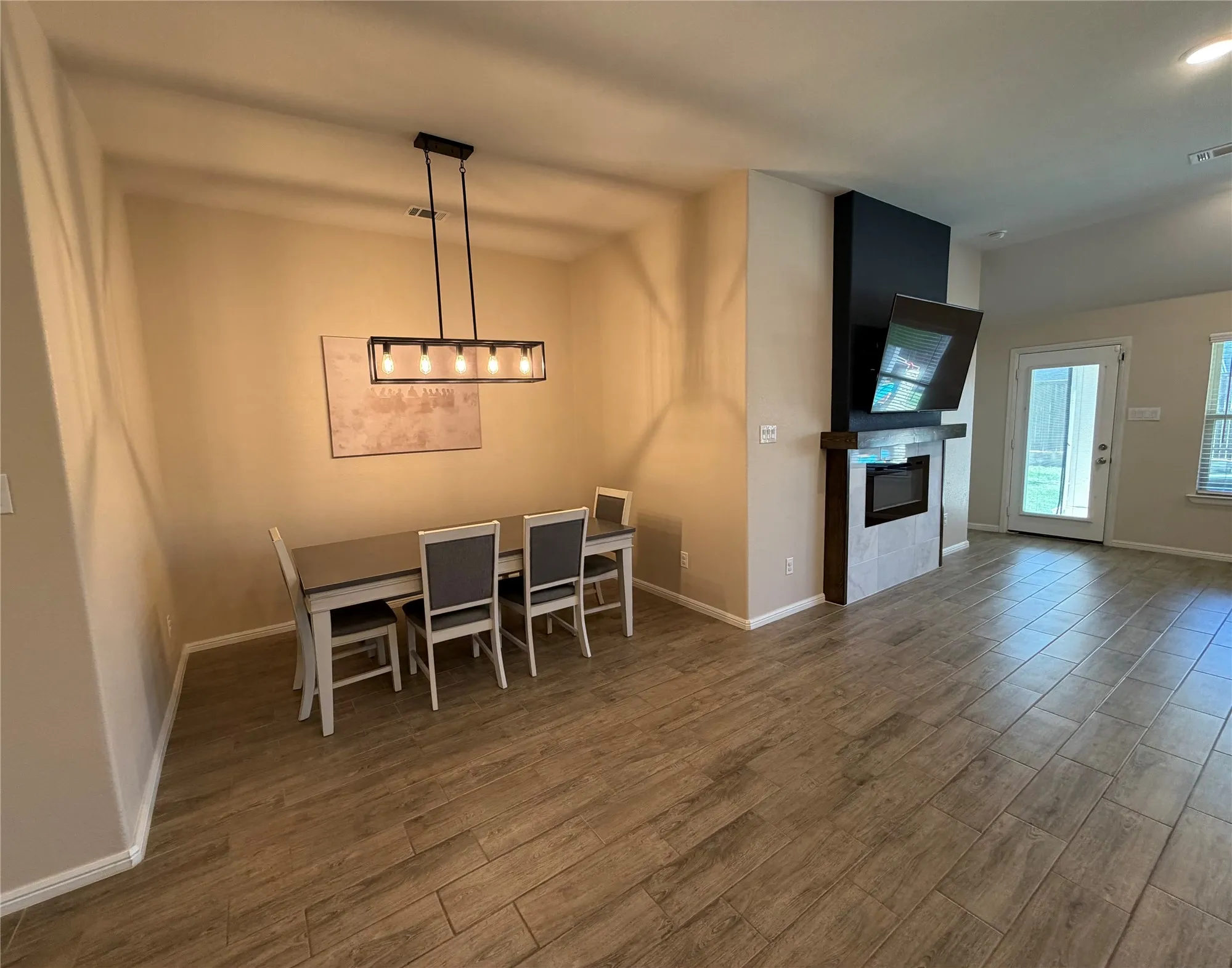 Single Family Residence For Rent in Denton County , 3608 Safai Street, Denton, Texas 76210, 4 Bedroom, 2 Bathroom, 2 Garage spaces, 1,921 Sqft, built in 2022, mls#21363292, Real Estate Agent in Denton, Homes For Rent in Denton county, Homes For Rent in Denton, Realtor in Denton Texas, Real Estate Brokerage Independent Realty Texas, Luminita Cordes Realtor