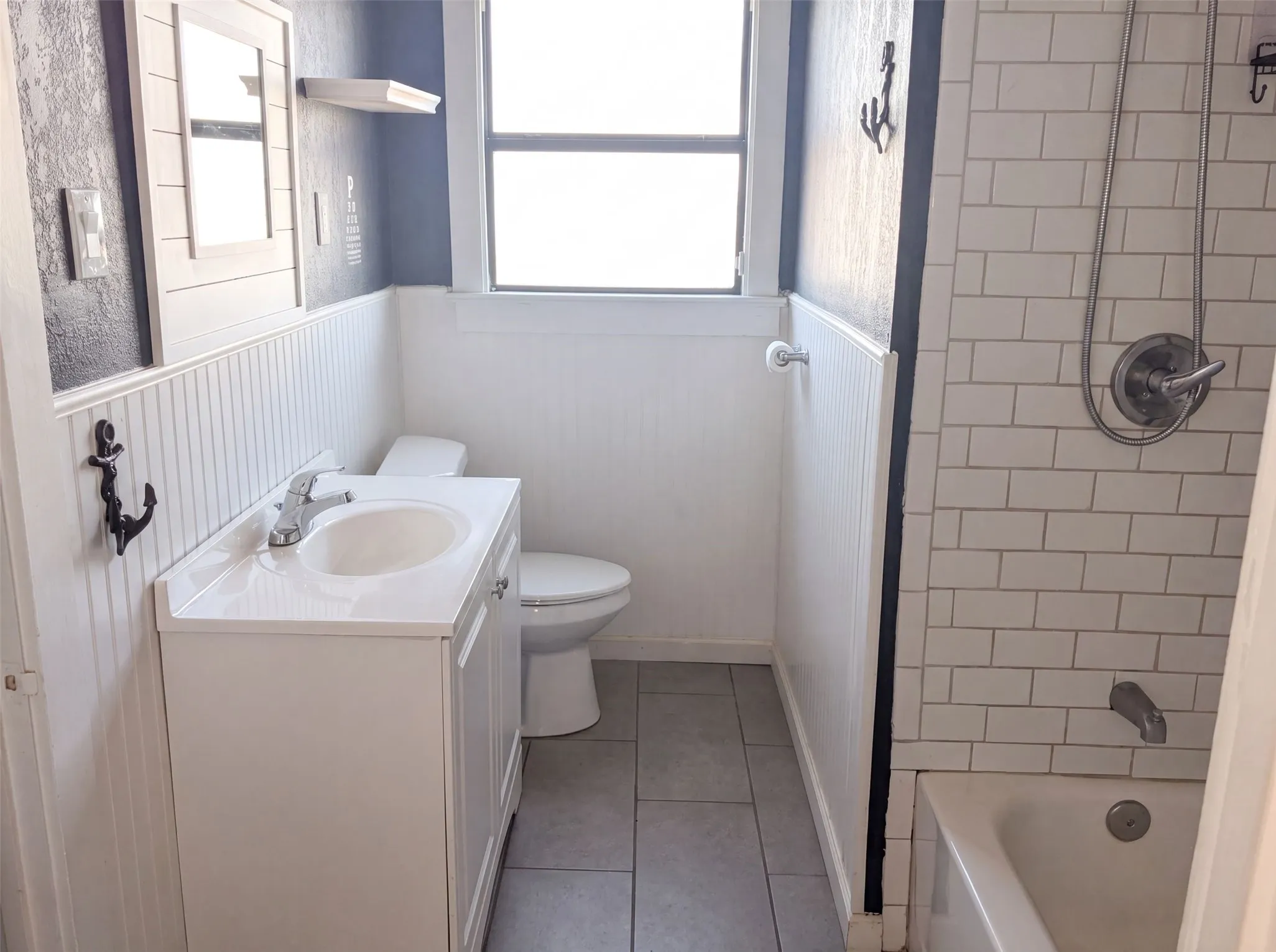 Single Family Residence For Sale in Baylor County , 606 N Cedar Street, Seymour, Texas 76380, 3 Bedroom, 1 Bathroom, Garage spaces, 1,239 Sqft, built in 1948, mls#21363118, Real Estate Agent in Seymour, Homes For Sale in Baylor county, Homes For Sale in Seymour, Realtor in Seymour Texas, Real Estate Brokerage Independent Realty Texas, Luminita Cordes Realtor