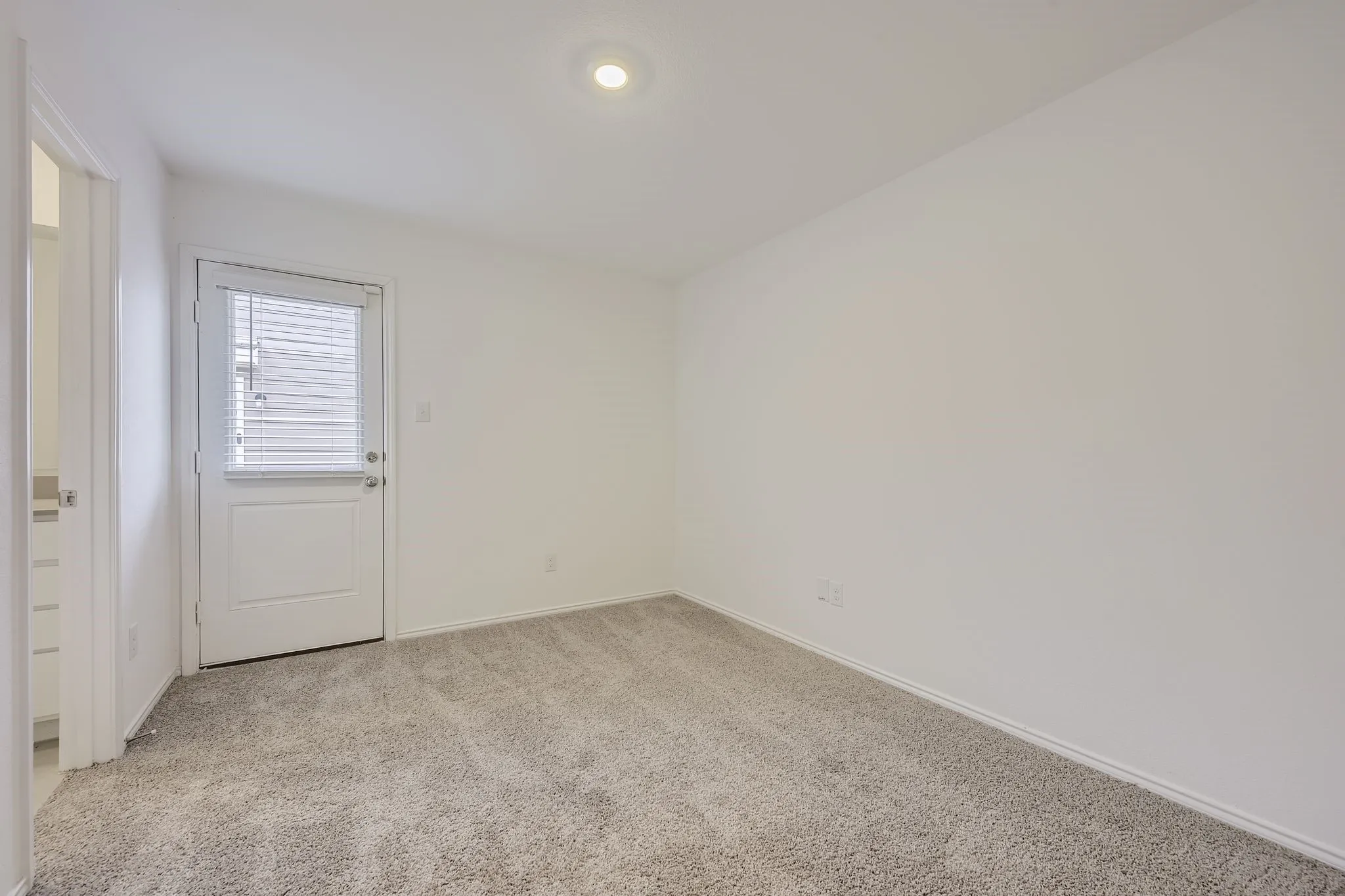 Condominium For Rent in Tarrant County , 8739 Cottage Creek Drive 53, Fort Worth, Texas 76123, 2 Bedroom, 2 Bathroom, Garage spaces, 760 Sqft, built in 2023, mls#21363071, Real Estate Agent in Fort Worth, Homes For Rent in Tarrant county, Homes For Rent in Fort Worth, Realtor in Fort Worth Texas, Real Estate Brokerage Independent Realty Texas, Luminita Cordes Realtor