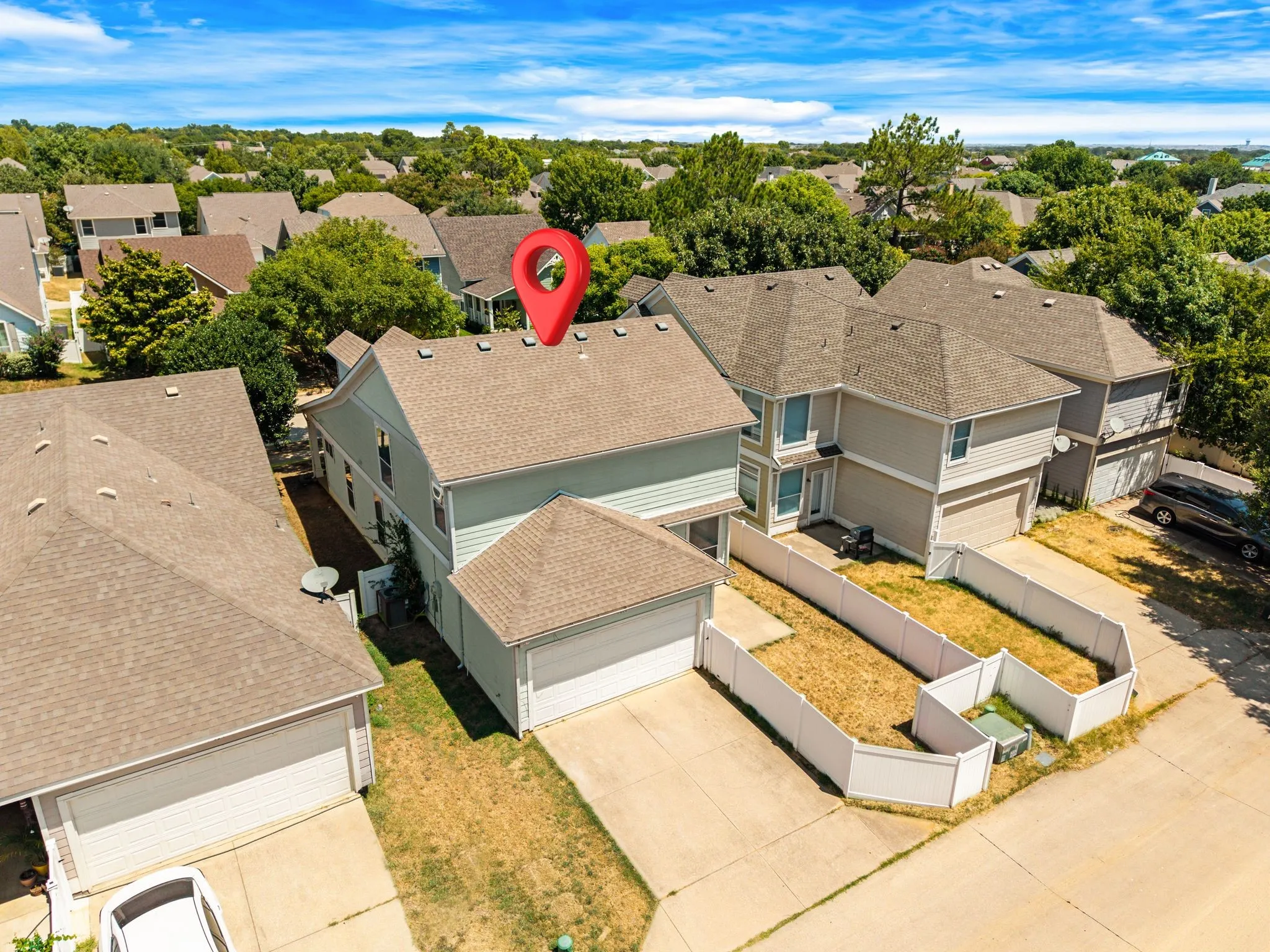 Single Family Residence For Sale in Denton County , 9810 Walnut Hill Drive, Providence Village, Texas 76227, 3 Bedroom, 3 Bathroom, 2 Garage spaces, 1,676 Sqft, built in 2002, Price $280,000, mls#21356937, Real Estate Agent in Providence Village, Homes For Sale in Denton county, Homes For Sale in Providence Village, Realtor in Providence Village Texas, Real Estate Brokerage Independent Realty Texas, Luminita Cordes Realtor