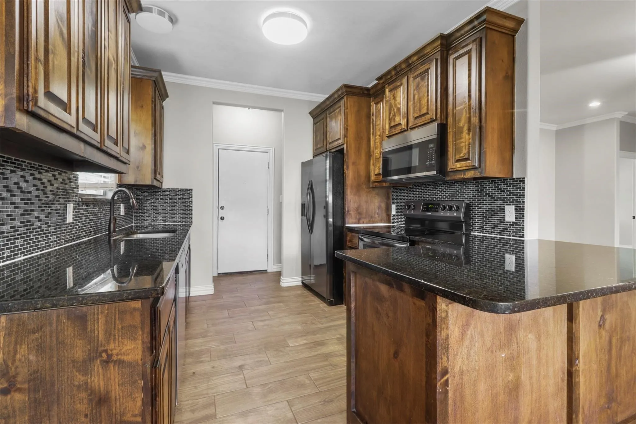 Single Family Residence For Rent in Grayson County , 1624 E King Street, Sherman, Texas 75090, 3 Bedroom, 2 Bathroom, 1 Garage spaces, 1,265 Sqft, built in 2018, mls#21363450, Real Estate Agent in Sherman, Homes For Rent in Grayson county, Homes For Rent in Sherman, Realtor in Sherman Texas, Real Estate Brokerage Independent Realty Texas, Luminita Cordes Realtor