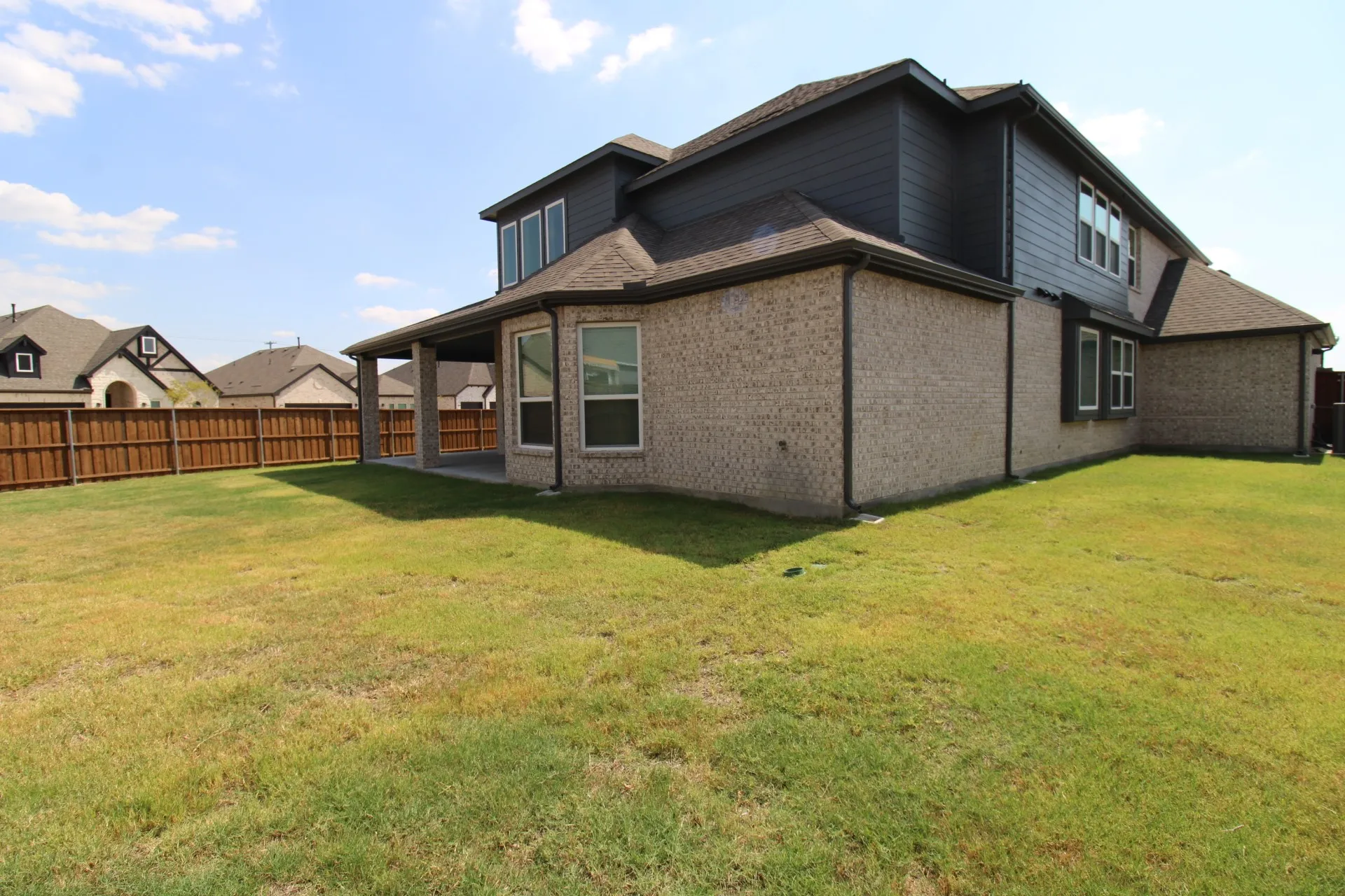 Single Family Residence For Sale in Denton County , 3328 Lakestriker Road, Celina, Texas 75009, 6 Bedroom, 4 Bathroom, 3 Garage spaces, 4,008 Sqft, built in 2023, mls#21363449, Real Estate Agent in Celina, Homes For Sale in Denton county, Homes For Sale in Celina, Realtor in Celina Texas, Real Estate Brokerage Independent Realty Texas, Luminita Cordes Realtor