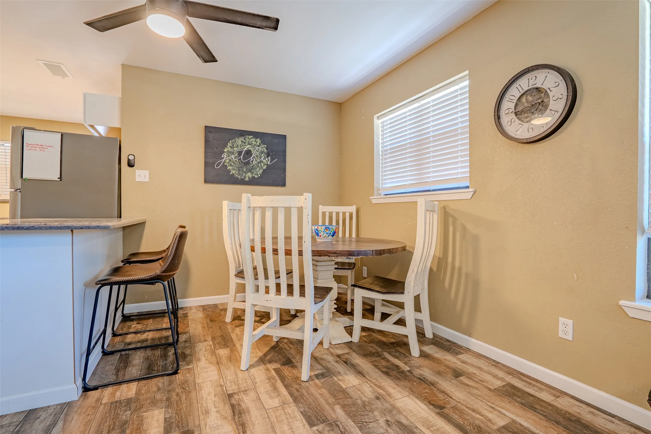 Single Family Residence For Sale in Comanche County , 600 County Road 427, De Leon, Texas 76444, 3 Bedroom, 2 Bathroom, Garage spaces, 1,530 Sqft, built in 1994, mls#21355251, Real Estate Agent in De Leon, Homes For Sale in Comanche county, Homes For Sale in De Leon, Realtor in De Leon Texas, Real Estate Brokerage Independent Realty Texas, Luminita Cordes Realtor