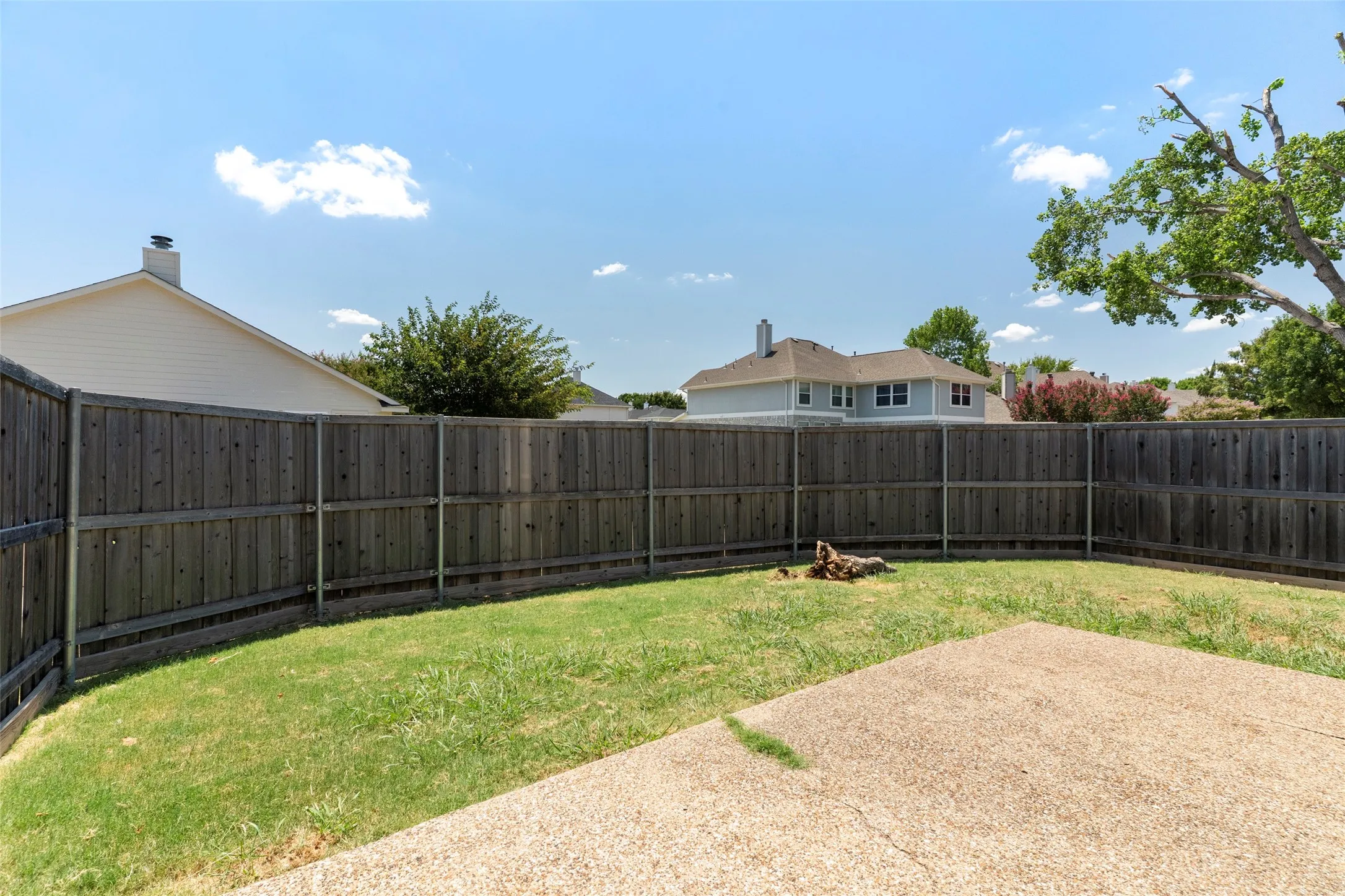 Single Family Residence For Sale in Collin County , 5025 China Berry Drive, Mc Kinney, Texas 75070, 4 Bedroom, 2 Bathroom, 2 Garage spaces, 2,144 Sqft, built in 1999, mls#21362134, Real Estate Agent in Mc Kinney, Homes For Sale in Collin county, Homes For Sale in Mc Kinney, Realtor in Mc Kinney Texas, Real Estate Brokerage Independent Realty Texas, Luminita Cordes Realtor
