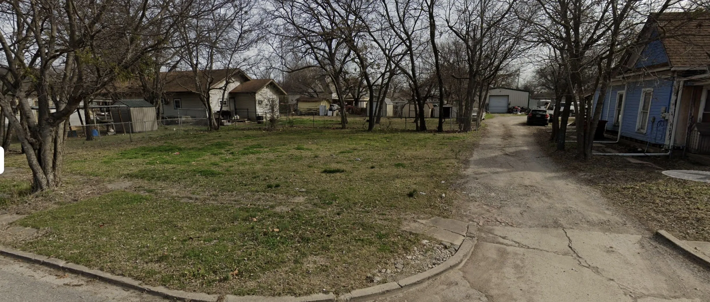 Unimproved Land For Sale in Grayson County , 407 S Vaden Street, Sherman, Texas 75090, 0, 0, Garage spaces, 0 Sqft, built in 0, Price $21,000, mls#21363433, Real Estate Agent in Sherman, Homes For Sale in Grayson county, Homes For Sale in Sherman, Realtor in Sherman Texas, Real Estate Brokerage Independent Realty Texas, Luminita Cordes Realtor