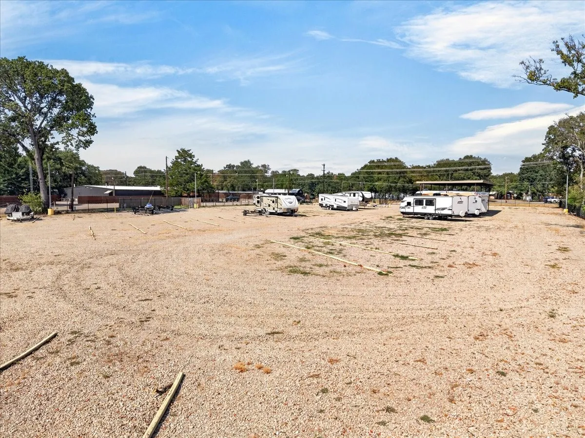 Business For Sale in Henderson County , 1204 Tool Drive, Tool, Texas 75143, 0, 0, Garage spaces, 0 Sqft, built in 2024, mls#21363454, Real Estate Agent in Tool, Homes For Sale in Henderson county, Homes For Sale in Tool, Realtor in Tool Texas, Real Estate Brokerage Independent Realty Texas, Luminita Cordes Realtor