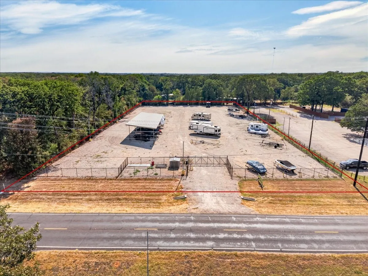 Business For Sale in Henderson County , 1204 Tool Drive, Tool, Texas 75143, 0, 0, Garage spaces, 0 Sqft, built in 2024, mls#21363454, Real Estate Agent in Tool, Homes For Sale in Henderson county, Homes For Sale in Tool, Realtor in Tool Texas, Real Estate Brokerage Independent Realty Texas, Luminita Cordes Realtor