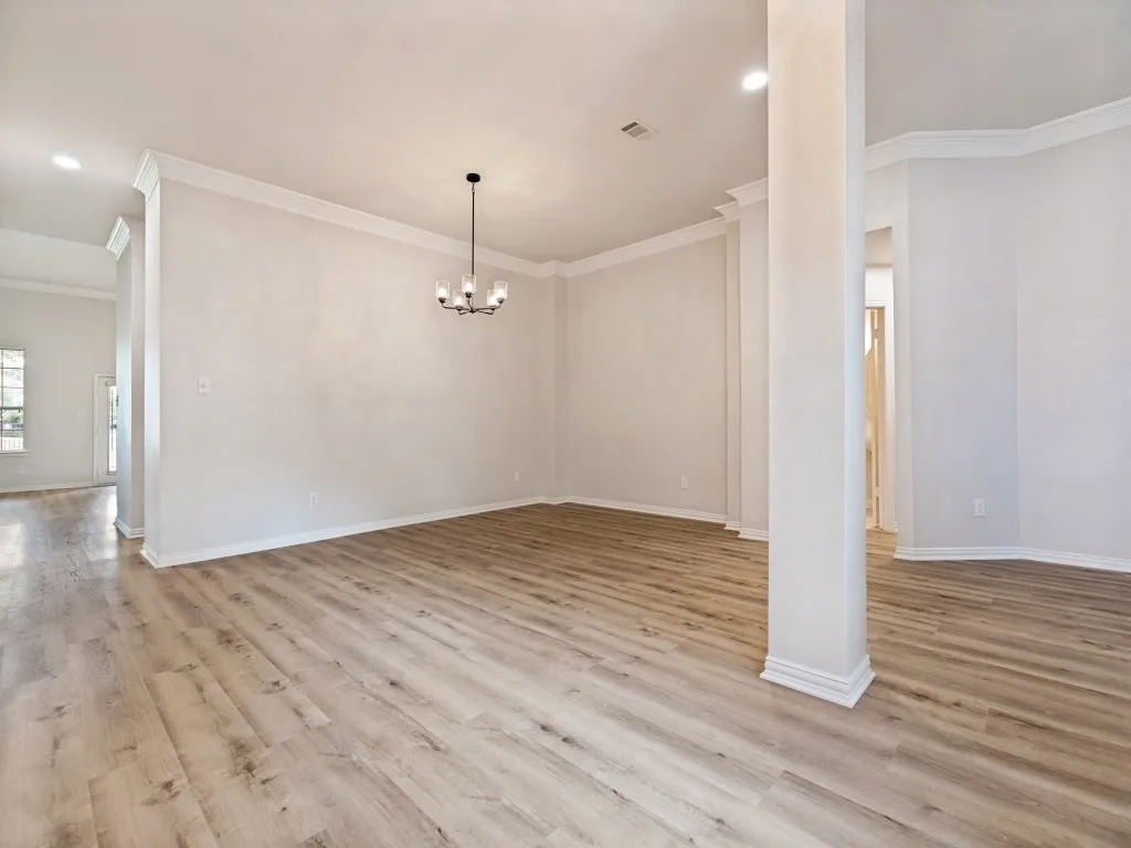 Single Family Residence For Sale in Denton County , 2544 Prestonwood Drive, Plano, Texas 75093, 3 Bedroom, 3 Bathroom, 2 Garage spaces, 2,362 Sqft, built in 1998, mls#21328213, Real Estate Agent in Plano, Homes For Sale in Denton county, Homes For Sale in Plano, Realtor in Plano Texas, Real Estate Brokerage Independent Realty Texas, Luminita Cordes Realtor