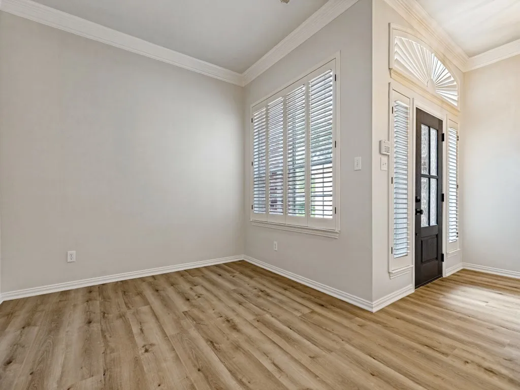 Single Family Residence For Sale in Denton County , 2544 Prestonwood Drive, Plano, Texas 75093, 3 Bedroom, 3 Bathroom, 2 Garage spaces, 2,362 Sqft, built in 1998, mls#21328213, Real Estate Agent in Plano, Homes For Sale in Denton county, Homes For Sale in Plano, Realtor in Plano Texas, Real Estate Brokerage Independent Realty Texas, Luminita Cordes Realtor