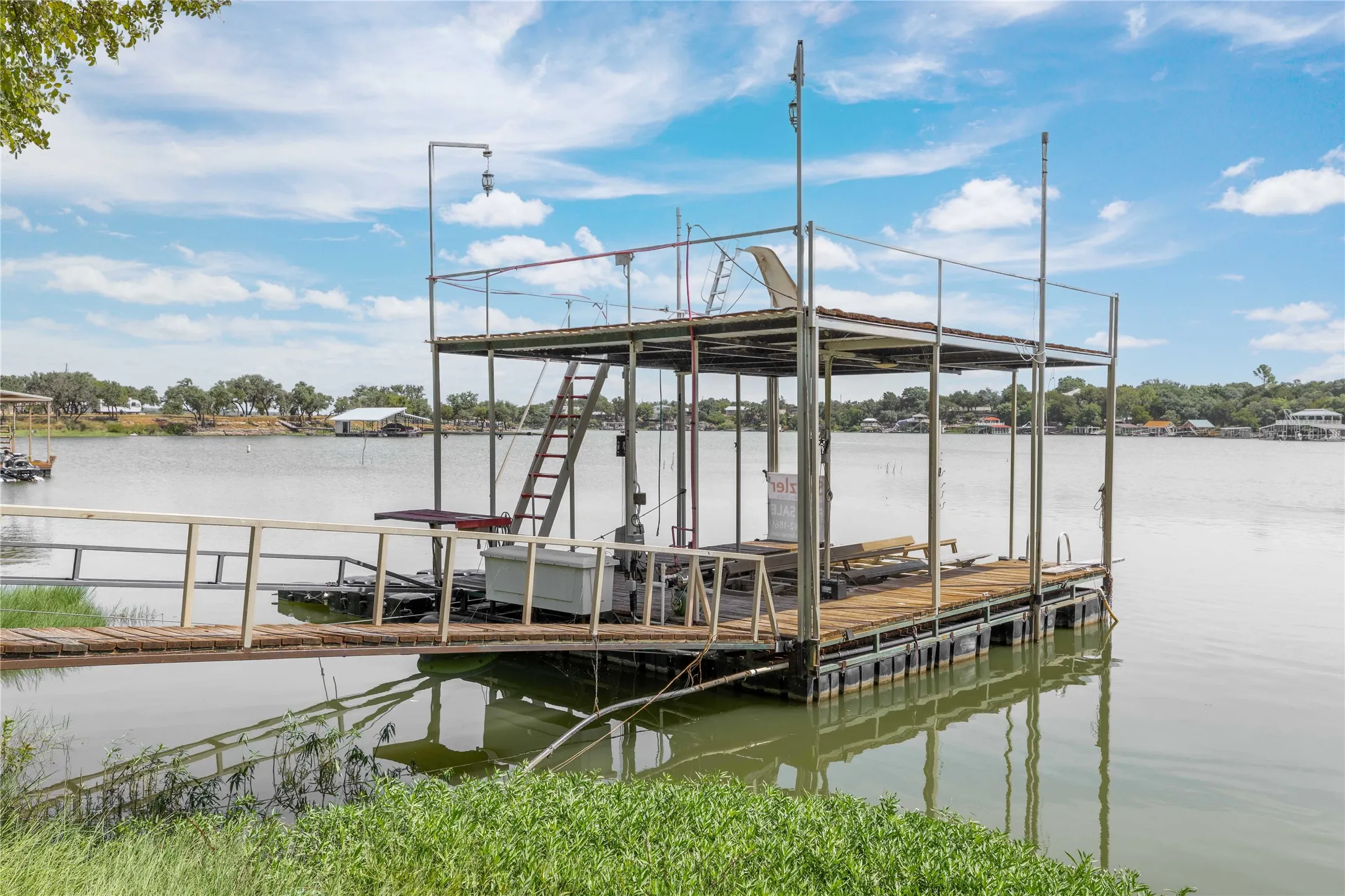 Single Family Residence For Sale in Brown County , 4660 Fm 3021, Brownwood, Texas 76801, 3 Bedroom, 3 Bathroom, 3 Garage spaces, 2,548 Sqft, built in 2019, mls#21363337, Real Estate Agent in Brownwood, Homes For Sale in Brown county, Homes For Sale in Brownwood, Realtor in Brownwood Texas, Real Estate Brokerage Independent Realty Texas, Luminita Cordes Realtor