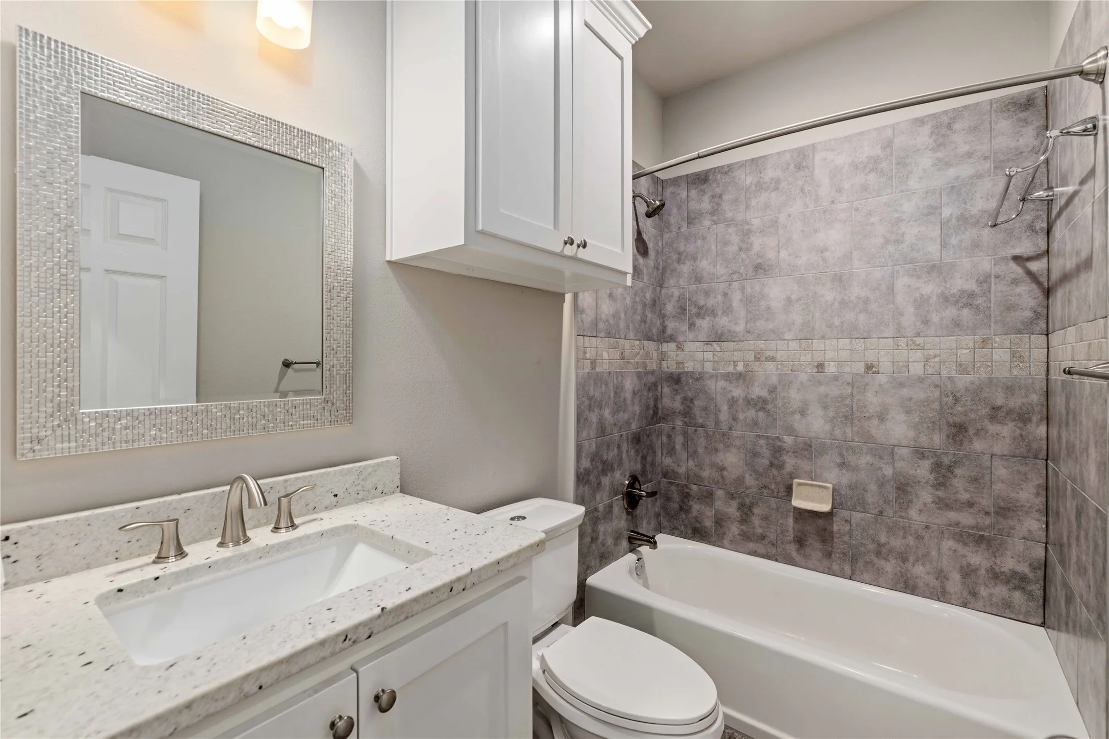 Single Family Residence For Sale in Brown County , 4660 Fm 3021, Brownwood, Texas 76801, 3 Bedroom, 3 Bathroom, 3 Garage spaces, 2,548 Sqft, built in 2019, mls#21363337, Real Estate Agent in Brownwood, Homes For Sale in Brown county, Homes For Sale in Brownwood, Realtor in Brownwood Texas, Real Estate Brokerage Independent Realty Texas, Luminita Cordes Realtor
