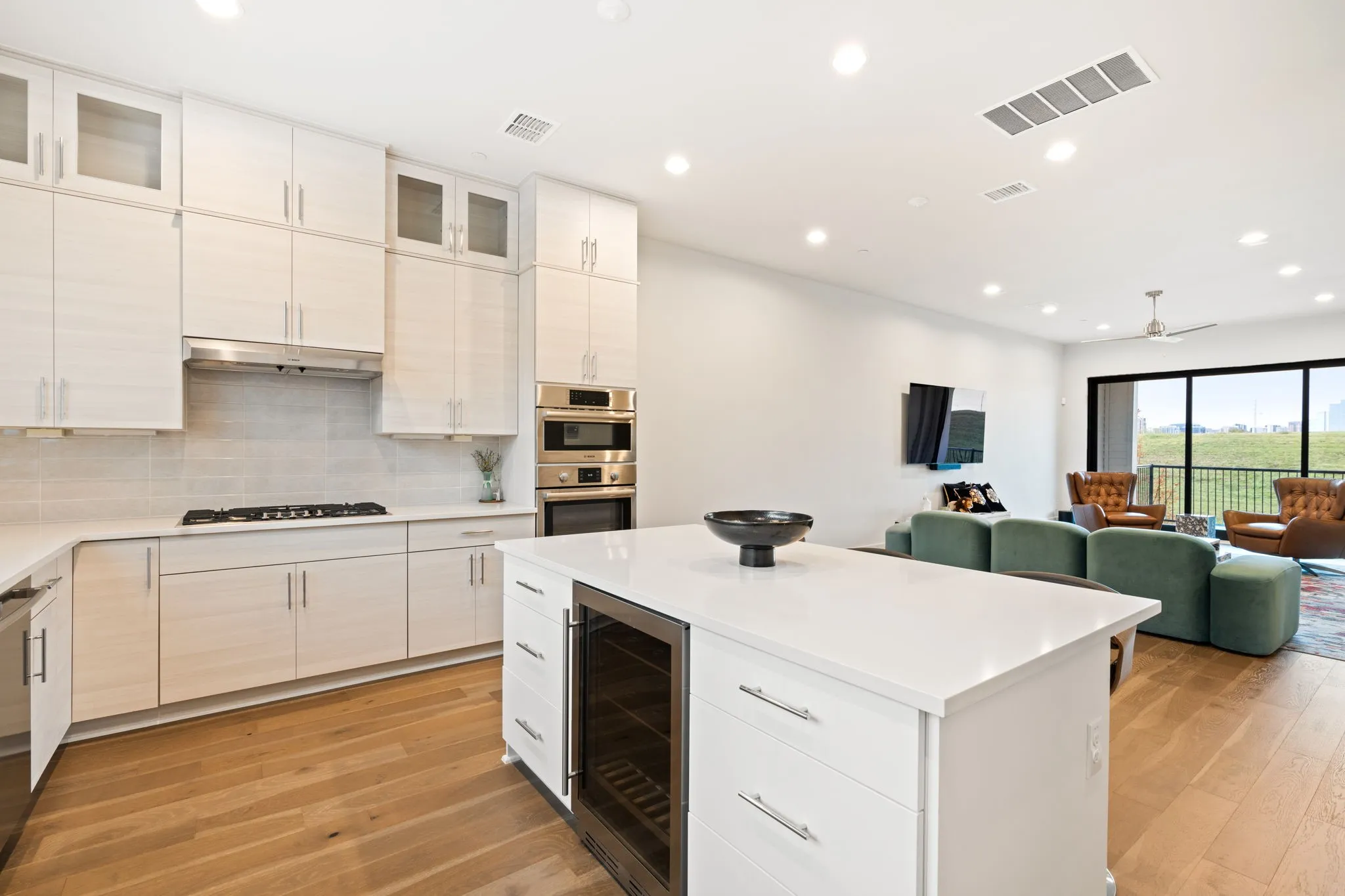 Open kitchen with high end Miele and Bosch appliances