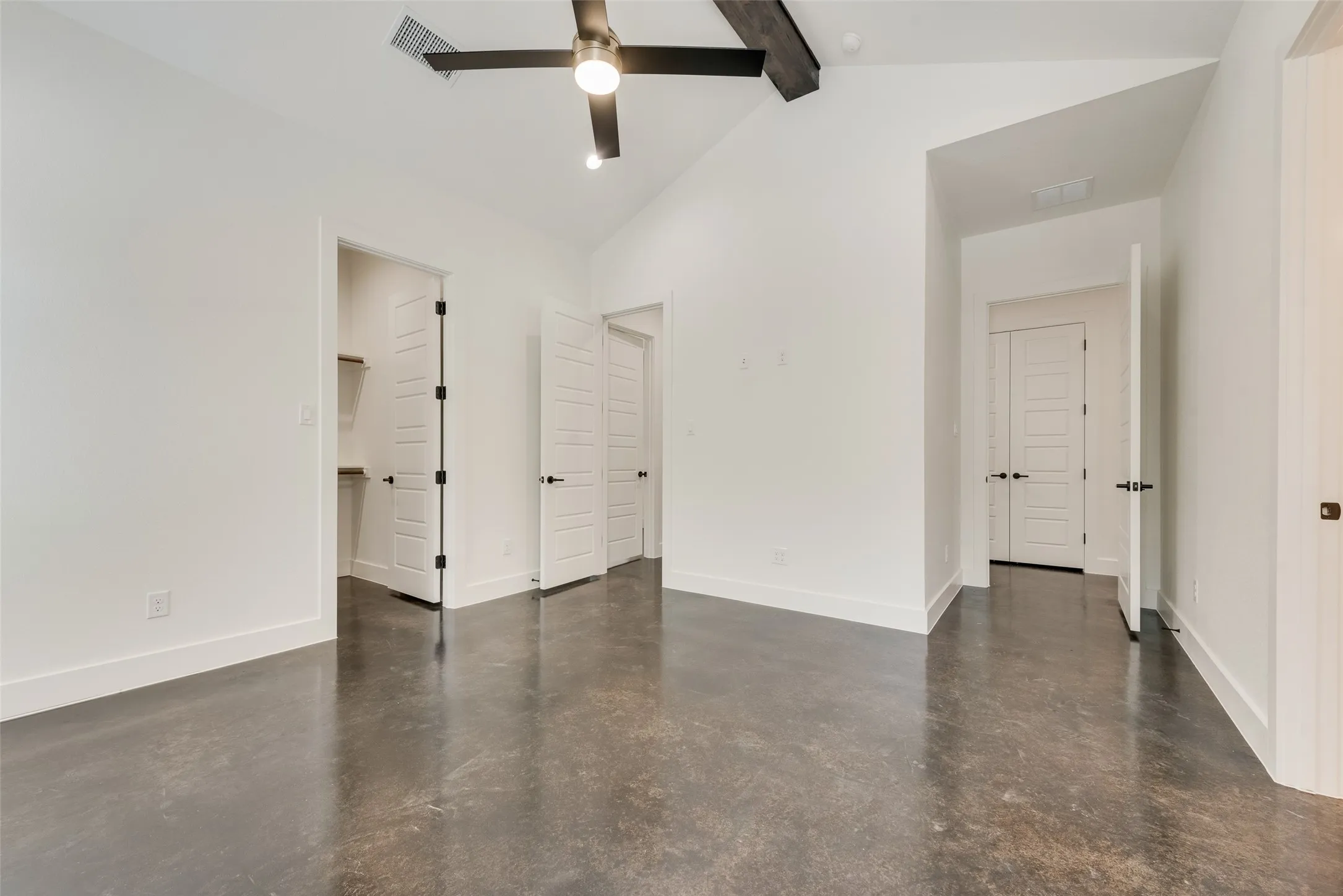 Single Family Residence For Sale in Hunt County , 6326 FM 2101, Quinlan, Texas 75474, 3 Bedroom, 4 Bathroom, 2 Garage spaces, 2,004 Sqft, built in 2026, mls#21362542, Real Estate Agent in Quinlan, Homes For Sale in Hunt county, Homes For Sale in Quinlan, Realtor in Quinlan Texas, Real Estate Brokerage Independent Realty Texas, Luminita Cordes Realtor