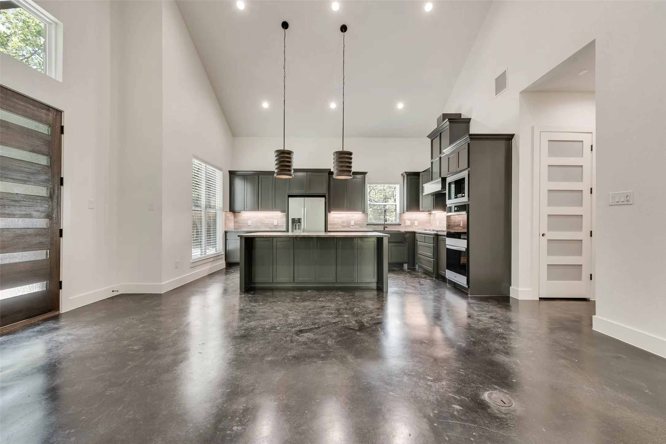 Single Family Residence For Sale in Hunt County , 6326 FM 2101, Quinlan, Texas 75474, 3 Bedroom, 4 Bathroom, 2 Garage spaces, 2,004 Sqft, built in 2026, mls#21362542, Real Estate Agent in Quinlan, Homes For Sale in Hunt county, Homes For Sale in Quinlan, Realtor in Quinlan Texas, Real Estate Brokerage Independent Realty Texas, Luminita Cordes Realtor