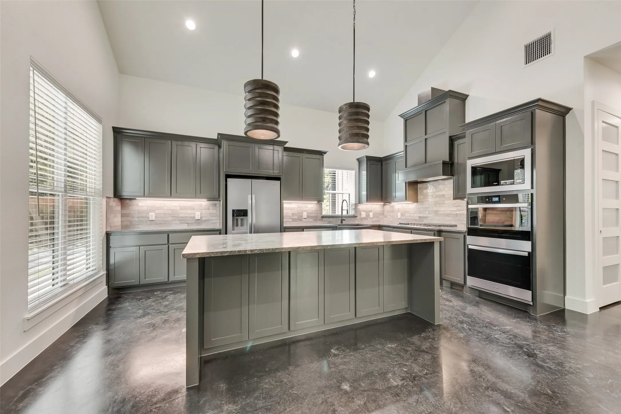 Single Family Residence For Sale in Hunt County , 6326 FM 2101, Quinlan, Texas 75474, 3 Bedroom, 4 Bathroom, 2 Garage spaces, 2,004 Sqft, built in 2026, mls#21362542, Real Estate Agent in Quinlan, Homes For Sale in Hunt county, Homes For Sale in Quinlan, Realtor in Quinlan Texas, Real Estate Brokerage Independent Realty Texas, Luminita Cordes Realtor