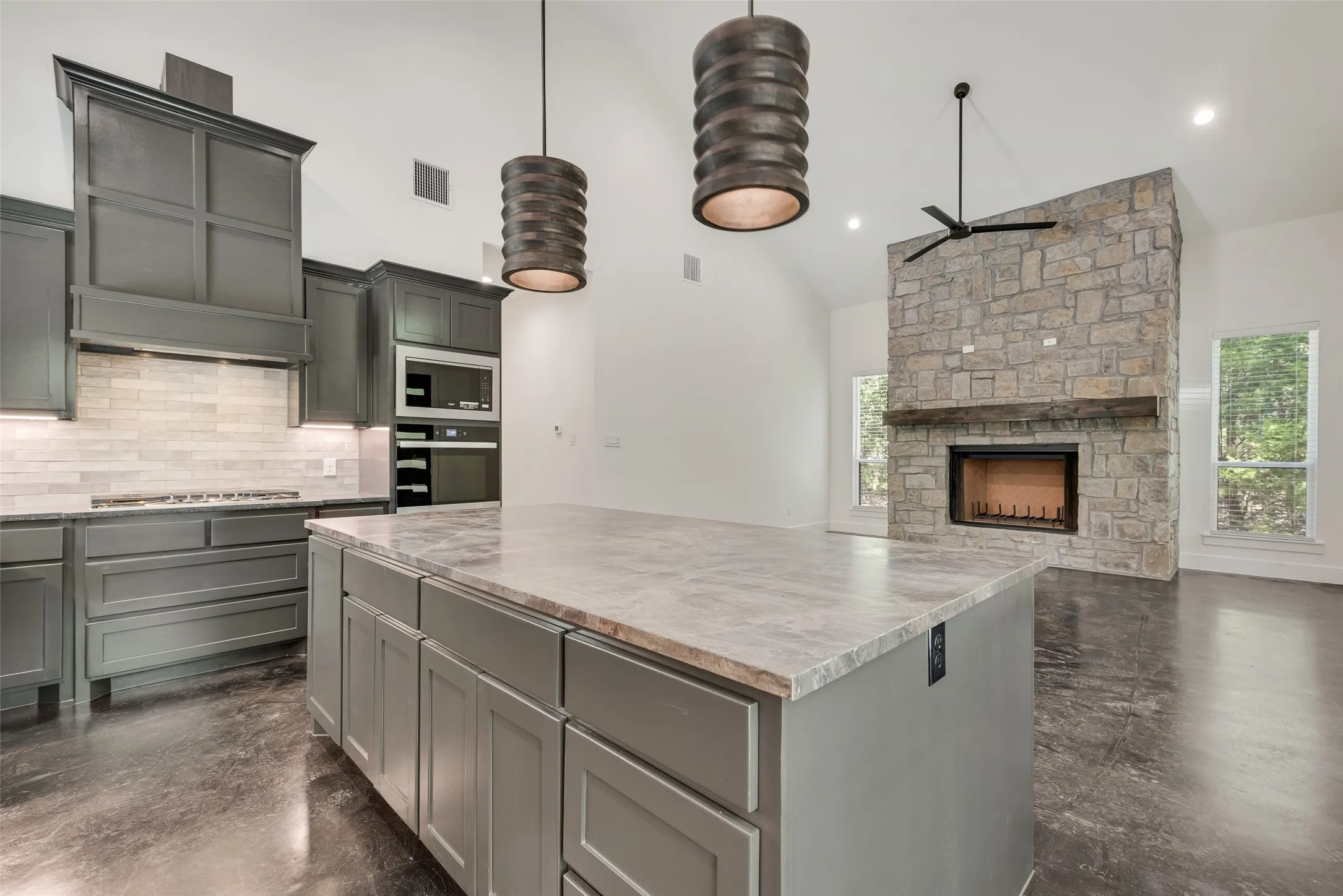 Single Family Residence For Sale in Hunt County , 6326 FM 2101, Quinlan, Texas 75474, 3 Bedroom, 4 Bathroom, 2 Garage spaces, 2,004 Sqft, built in 2026, mls#21362542, Real Estate Agent in Quinlan, Homes For Sale in Hunt county, Homes For Sale in Quinlan, Realtor in Quinlan Texas, Real Estate Brokerage Independent Realty Texas, Luminita Cordes Realtor