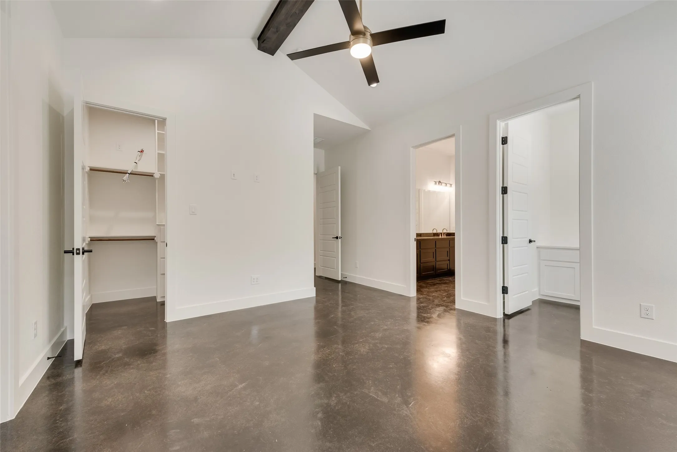 Single Family Residence For Sale in Hunt County , 6326 FM 2101, Quinlan, Texas 75474, 3 Bedroom, 4 Bathroom, 2 Garage spaces, 2,004 Sqft, built in 2026, mls#21362542, Real Estate Agent in Quinlan, Homes For Sale in Hunt county, Homes For Sale in Quinlan, Realtor in Quinlan Texas, Real Estate Brokerage Independent Realty Texas, Luminita Cordes Realtor