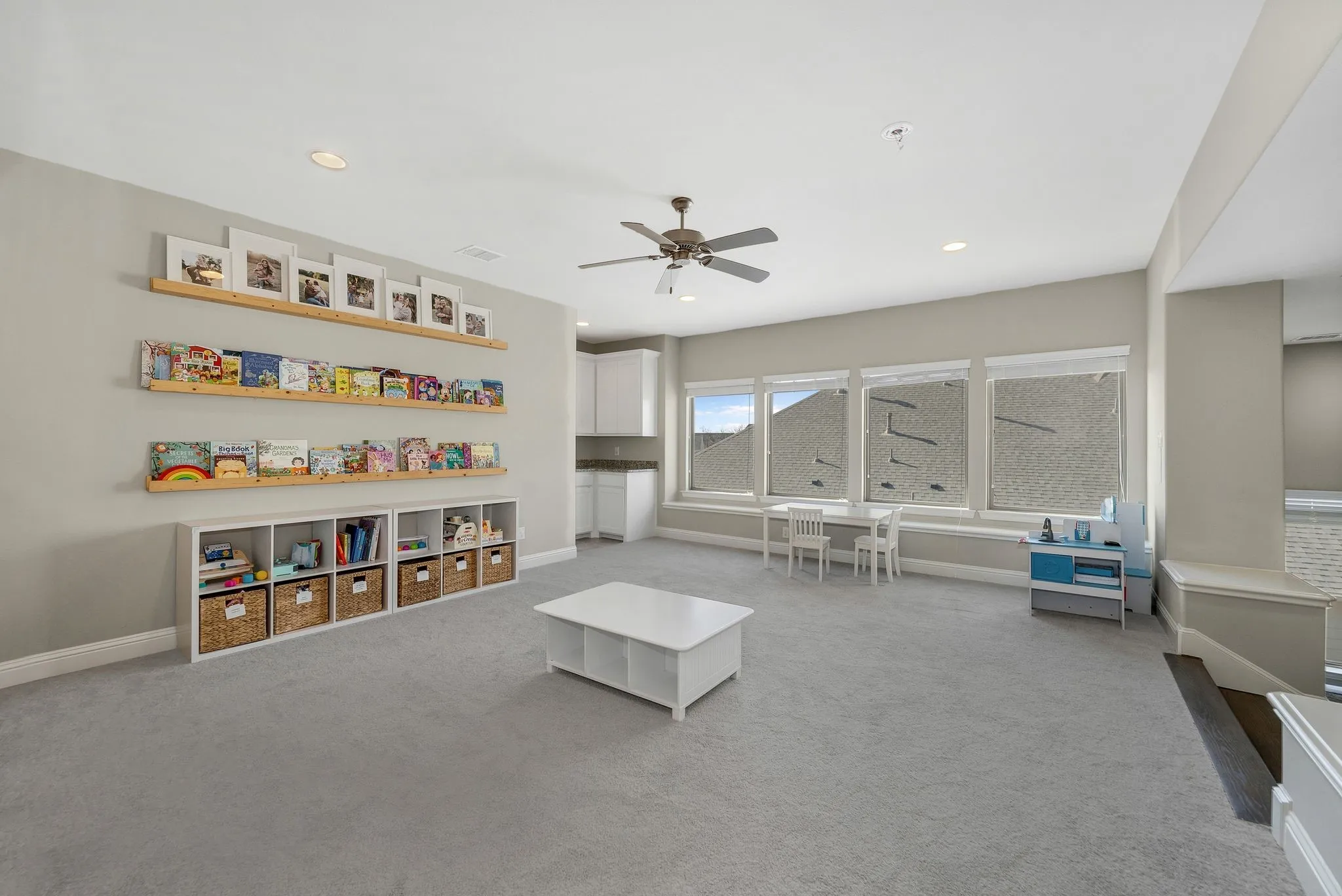 Single Family Residence For Rent in Collin County , 1107 S Sarah Street, Allen, Texas 75013, 4 Bedroom, 4 Bathroom, 3 Garage spaces, 4,010 Sqft, built in 2015, Price $5,100, mls#21362991, Real Estate Agent in Allen, Homes For Rent in Collin county, Homes For Rent in Allen, Realtor in Allen Texas, Real Estate Brokerage Independent Realty Texas, Luminita Cordes Realtor
