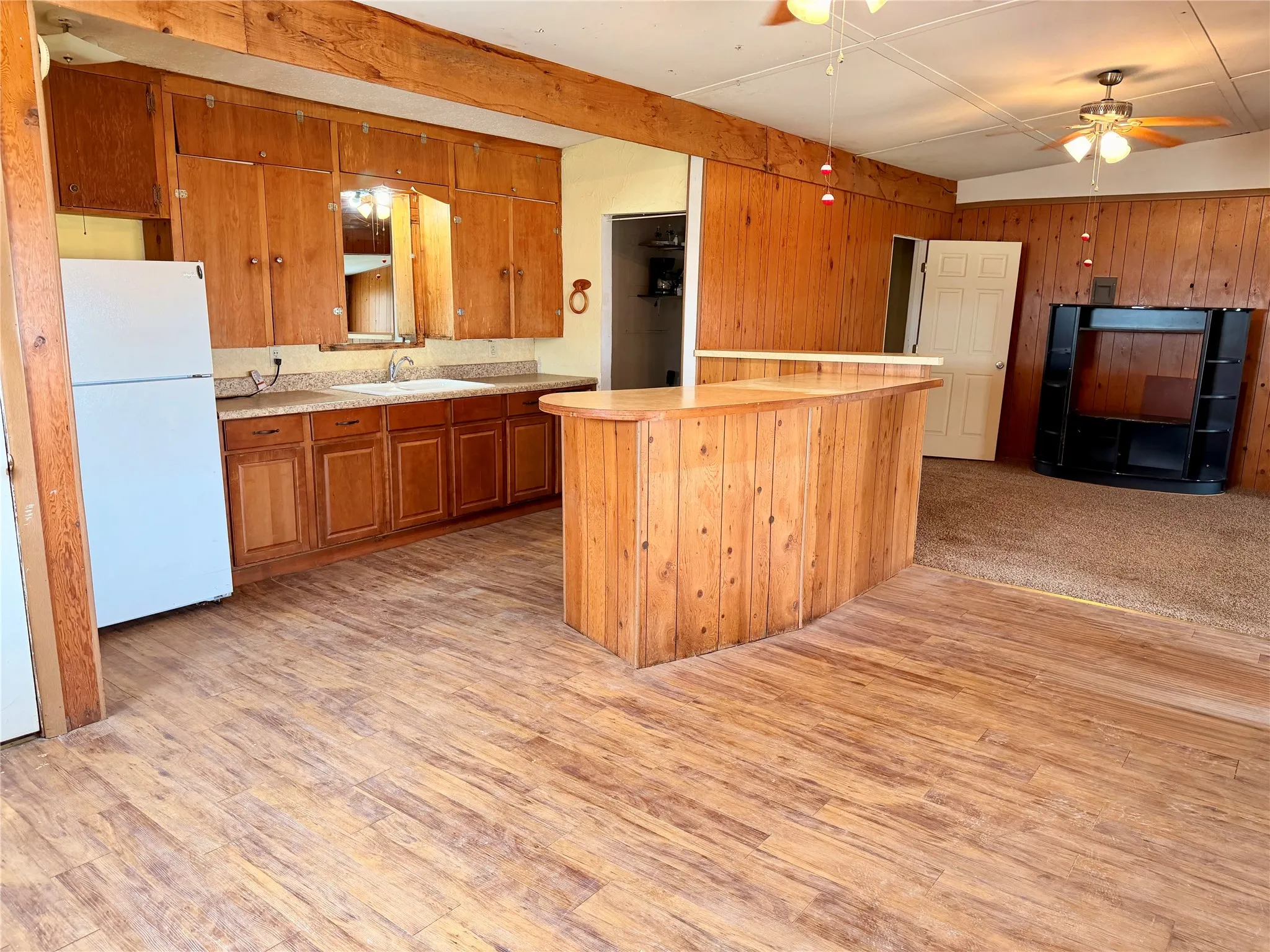 Single Family Residence For Sale in Haskell County , 1375 Vedas Camp Road, Haskell, Texas 79521, 3 Bedroom, 1 Bathroom, Garage spaces, 1,456 Sqft, built in 1955, Price $124,500, mls#21363461, Real Estate Agent in Haskell, Homes For Sale in Haskell county, Homes For Sale in Haskell, Realtor in Haskell Texas, Real Estate Brokerage Independent Realty Texas, Luminita Cordes Realtor
