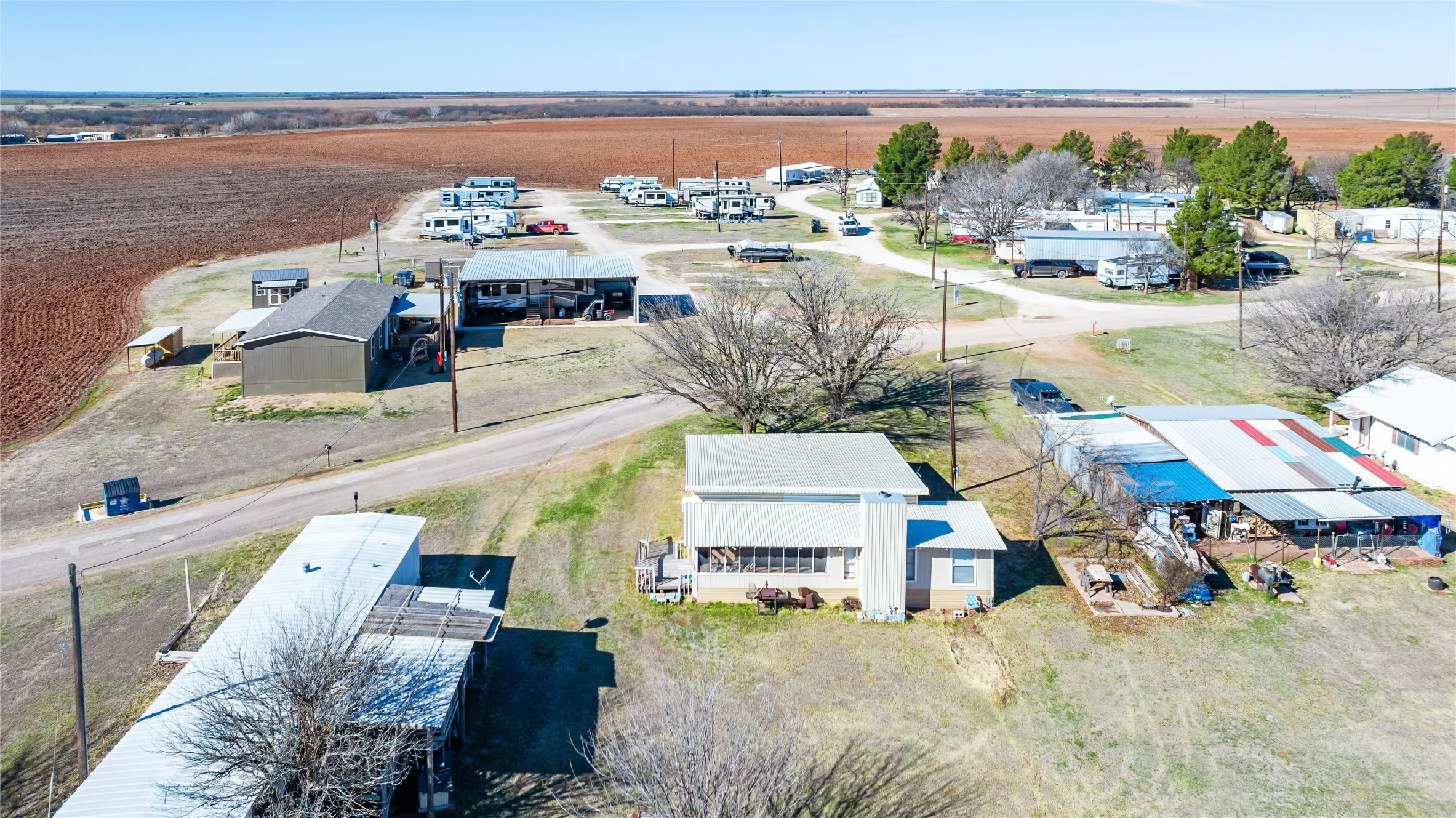Single Family Residence For Sale in Haskell County , 1375 Vedas Camp Road, Haskell, Texas 79521, 3 Bedroom, 1 Bathroom, Garage spaces, 1,456 Sqft, built in 1955, Price $124,500, mls#21363461, Real Estate Agent in Haskell, Homes For Sale in Haskell county, Homes For Sale in Haskell, Realtor in Haskell Texas, Real Estate Brokerage Independent Realty Texas, Luminita Cordes Realtor