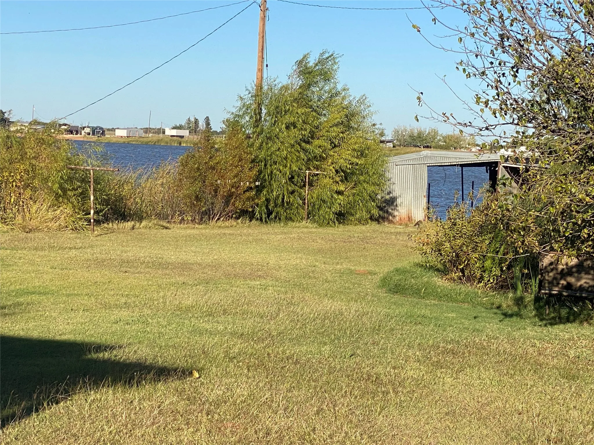Single Family Residence For Sale in Haskell County , 1375 Vedas Camp Road, Haskell, Texas 79521, 3 Bedroom, 1 Bathroom, Garage spaces, 1,456 Sqft, built in 1955, Price $124,500, mls#21363461, Real Estate Agent in Haskell, Homes For Sale in Haskell county, Homes For Sale in Haskell, Realtor in Haskell Texas, Real Estate Brokerage Independent Realty Texas, Luminita Cordes Realtor