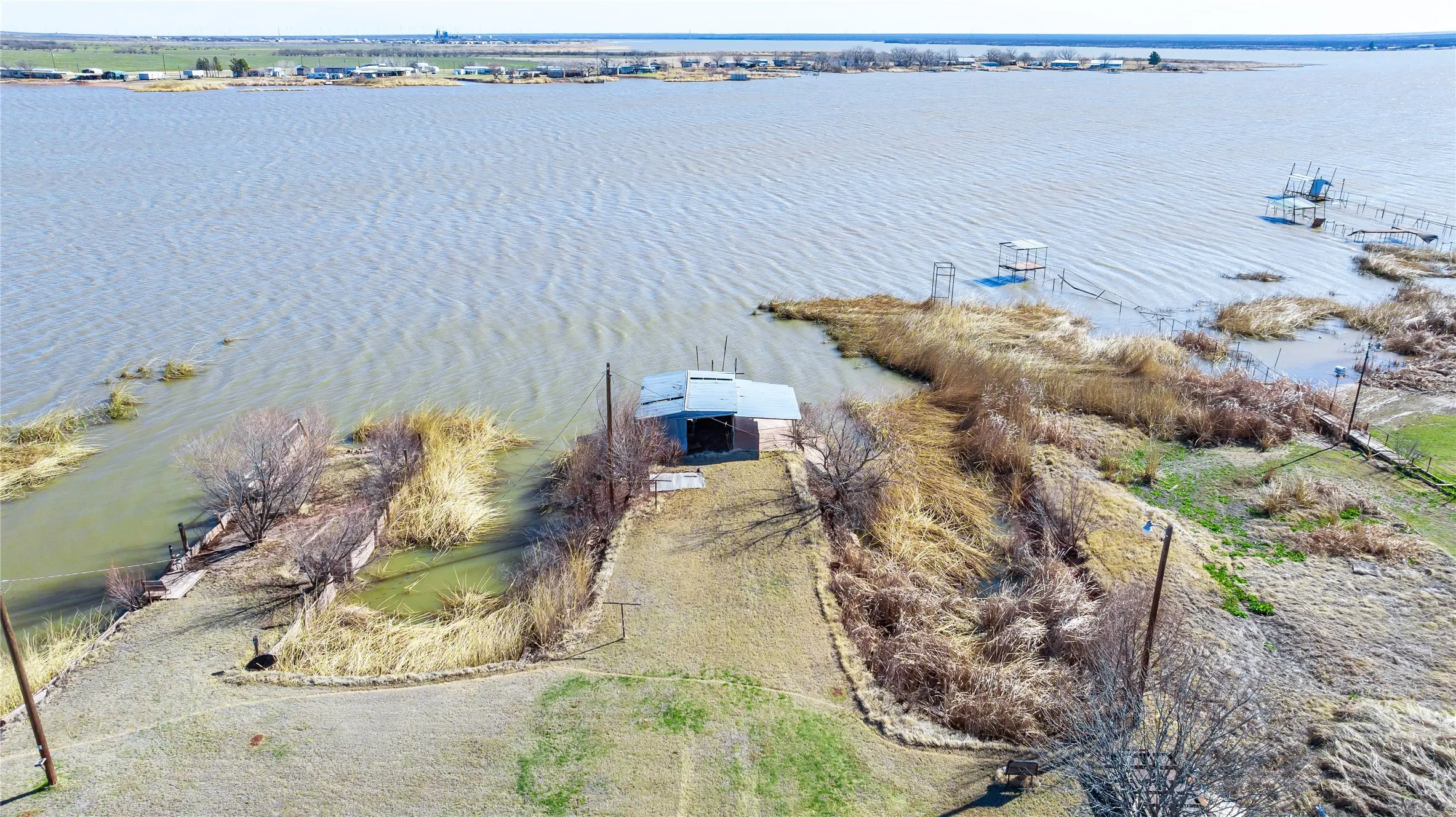 Single Family Residence For Sale in Haskell County , 1375 Vedas Camp Road, Haskell, Texas 79521, 3 Bedroom, 1 Bathroom, Garage spaces, 1,456 Sqft, built in 1955, Price $124,500, mls#21363461, Real Estate Agent in Haskell, Homes For Sale in Haskell county, Homes For Sale in Haskell, Realtor in Haskell Texas, Real Estate Brokerage Independent Realty Texas, Luminita Cordes Realtor