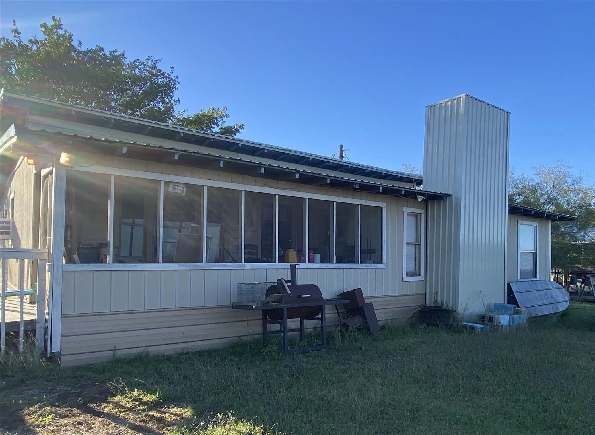 Single Family Residence For Sale in Haskell County , 1375 Vedas Camp Road, Haskell, Texas 79521, 3 Bedroom, 1 Bathroom, Garage spaces, 1,456 Sqft, built in 1955, Price $124,500, mls#21363461, Real Estate Agent in Haskell, Homes For Sale in Haskell county, Homes For Sale in Haskell, Realtor in Haskell Texas, Real Estate Brokerage Independent Realty Texas, Luminita Cordes Realtor