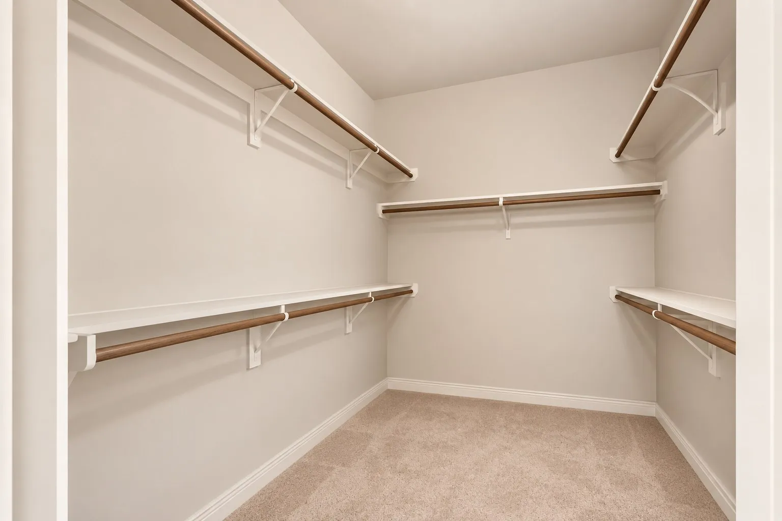 Townhouse For Sale in Dallas County , 4940 Empire Way, Irving, Texas 75038, 3 Bedroom, 3 Bathroom, 2 Garage spaces, 2,364 Sqft, built in 2012, mls#21359075, Real Estate Agent in Irving, Homes For Sale in Dallas county, Homes For Sale in Irving, Realtor in Irving Texas, Real Estate Brokerage Independent Realty Texas, Luminita Cordes Realtor