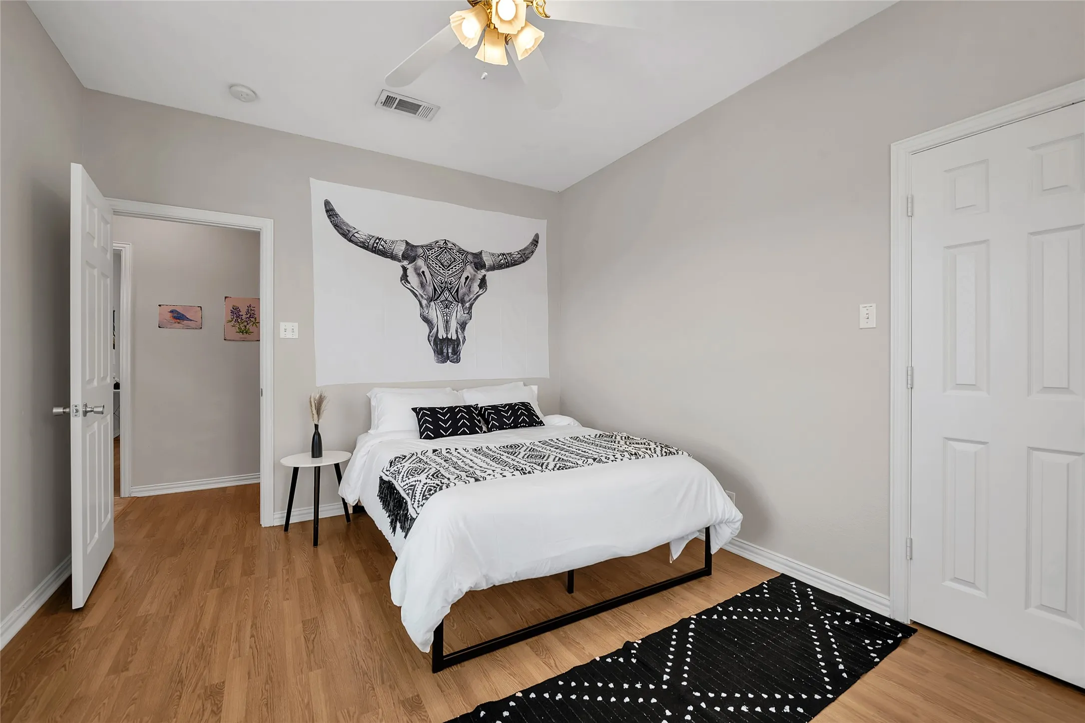 Duplex For Sale in Mc Lennan County , 1425 James Avenue, Waco, Texas 76706, 8 Bedroom, 4 Bathroom, Garage spaces, 0 Sqft, built in 2006, Price $569,000, mls#21360543, Real Estate Agent in Waco, Homes For Sale in Mc Lennan county, Homes For Sale in Waco, Realtor in Waco Texas, Real Estate Brokerage Independent Realty Texas, Luminita Cordes Realtor