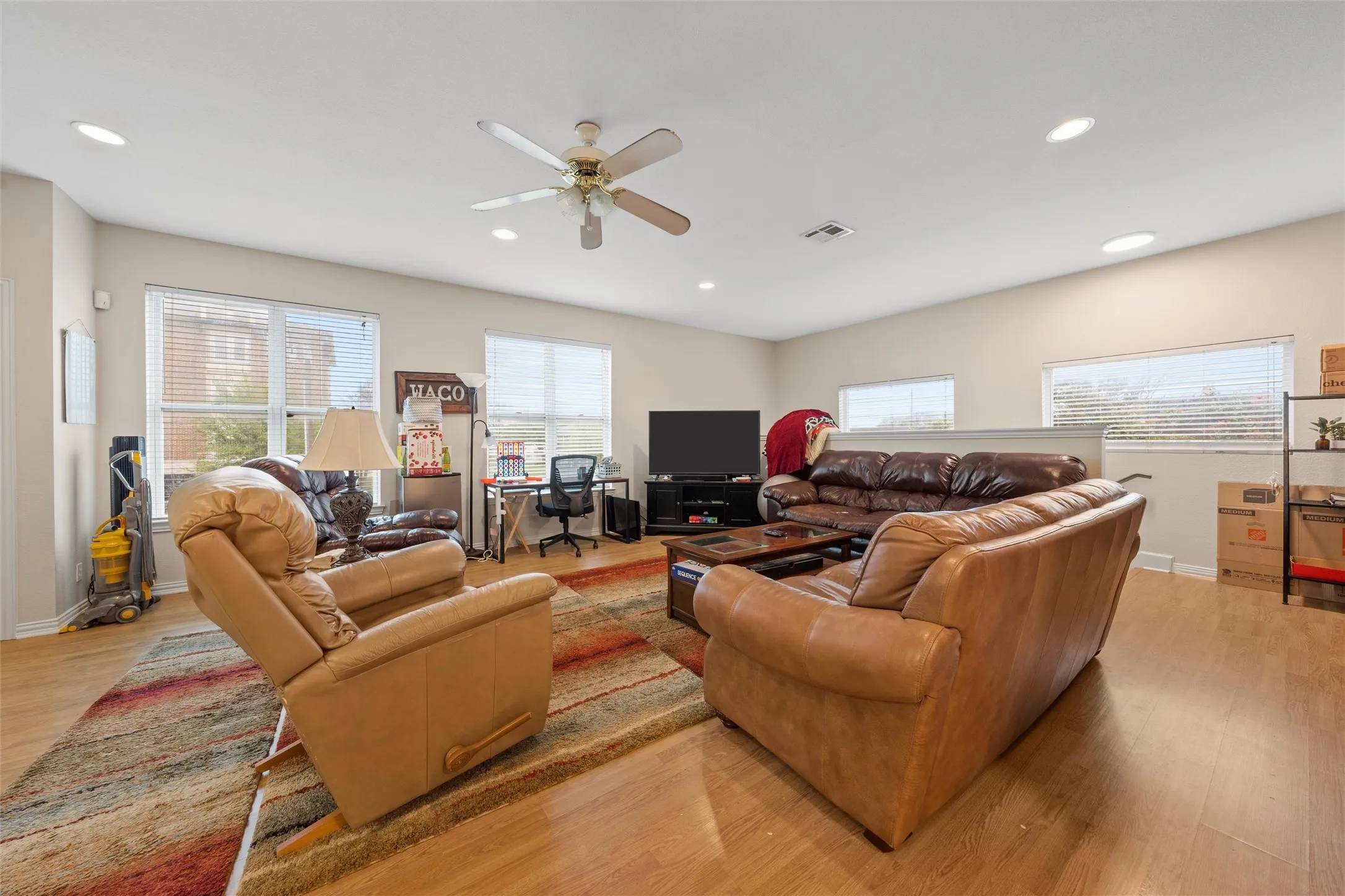 Duplex For Sale in Mc Lennan County , 1425 James Avenue, Waco, Texas 76706, 8 Bedroom, 4 Bathroom, Garage spaces, 0 Sqft, built in 2006, Price $569,000, mls#21360543, Real Estate Agent in Waco, Homes For Sale in Mc Lennan county, Homes For Sale in Waco, Realtor in Waco Texas, Real Estate Brokerage Independent Realty Texas, Luminita Cordes Realtor