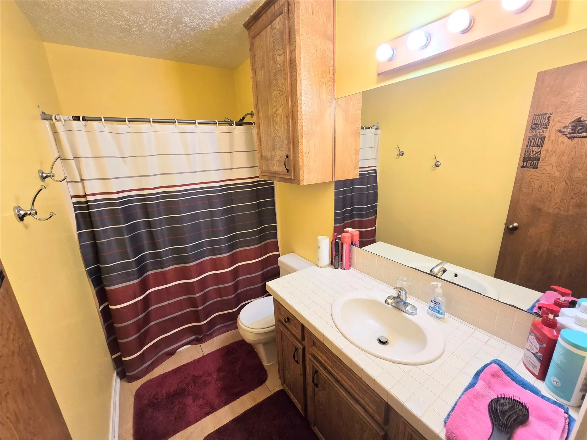 Single Family Residence For Sale in Trinity County , 178 Coral Gables, Trinity, Texas 75862, 4 Bedroom, 3 Bathroom, 2 Garage spaces, 3,005 Sqft, built in 1988, mls#21363326, Real Estate Agent in Trinity, Homes For Sale in Trinity county, Homes For Sale in Trinity, Realtor in Trinity Texas, Real Estate Brokerage Independent Realty Texas, Luminita Cordes Realtor