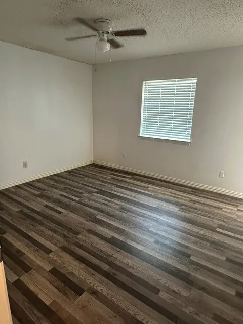 Single Family Residence For Rent in Dallas County , 1441 Quartet Drive, Dallas, Texas 75241, 3 Bedroom, 2 Bathroom, 2 Garage spaces, 1,319 Sqft, built in 1973, mls#21363453, Real Estate Agent in Dallas, Homes For Rent in Dallas county, Homes For Rent in Dallas, Realtor in Dallas Texas, Real Estate Brokerage Independent Realty Texas, Luminita Cordes Realtor