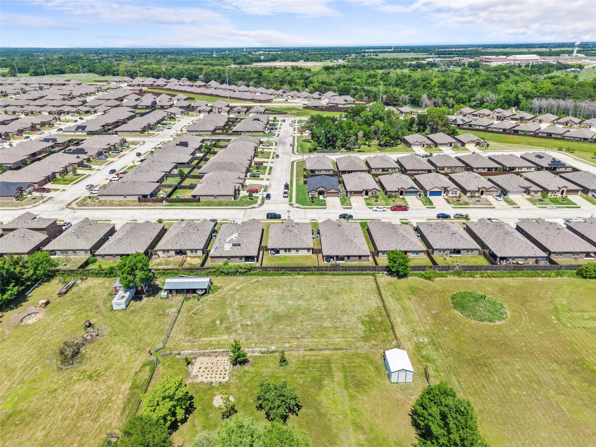 Single Family Residence For Sale in Hunt County , 144 Silver Charm Lane, Caddo Mills, Texas 75135, 4 Bedroom, 2 Bathroom, 2 Garage spaces, 1,583 Sqft, built in 2021, mls#21363163, Real Estate Agent in Caddo Mills, Homes For Sale in Hunt county, Homes For Sale in Caddo Mills, Realtor in Caddo Mills Texas, Real Estate Brokerage Independent Realty Texas, Luminita Cordes Realtor