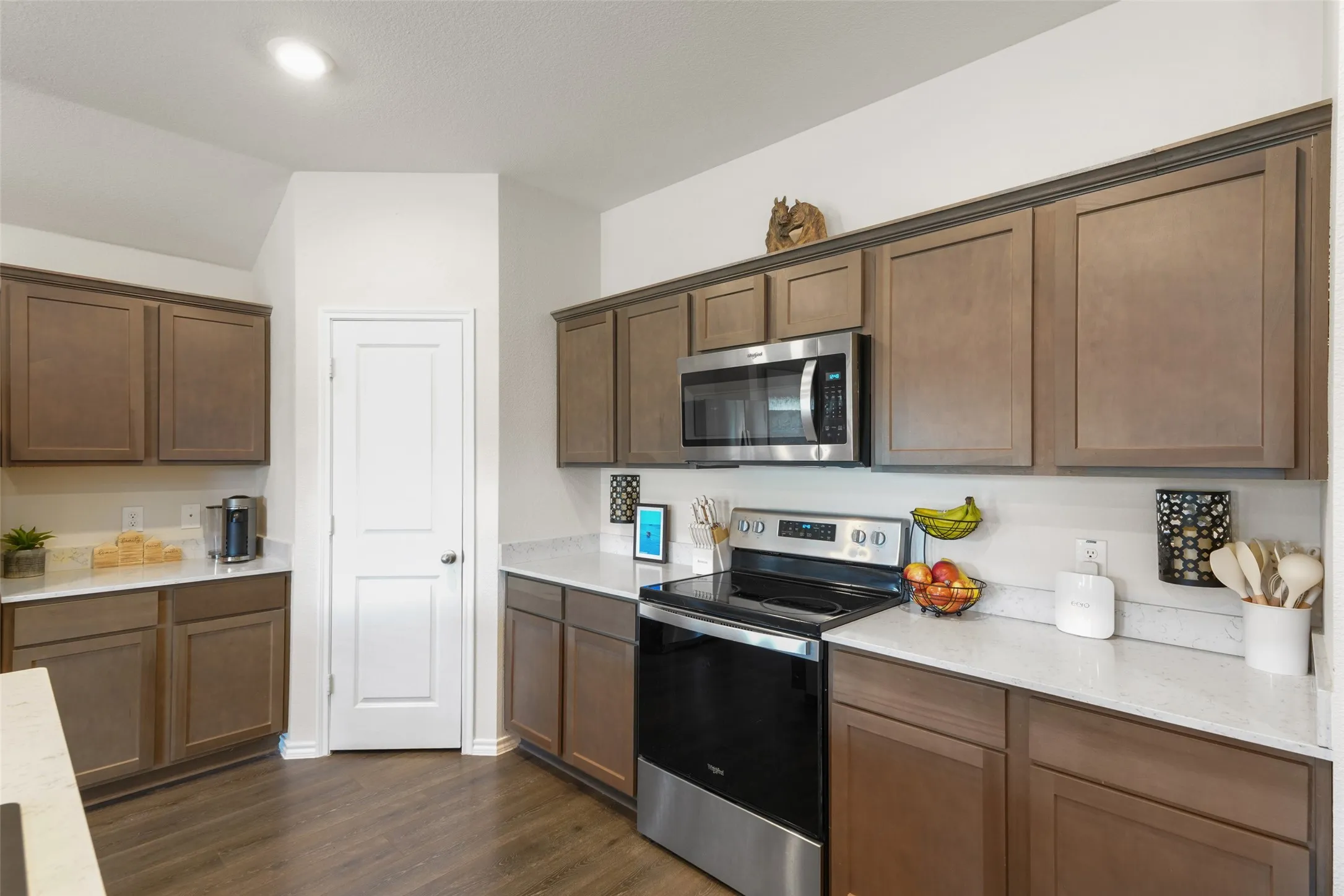 Single Family Residence For Sale in Hunt County , 144 Silver Charm Lane, Caddo Mills, Texas 75135, 4 Bedroom, 2 Bathroom, 2 Garage spaces, 1,583 Sqft, built in 2021, mls#21363163, Real Estate Agent in Caddo Mills, Homes For Sale in Hunt county, Homes For Sale in Caddo Mills, Realtor in Caddo Mills Texas, Real Estate Brokerage Independent Realty Texas, Luminita Cordes Realtor