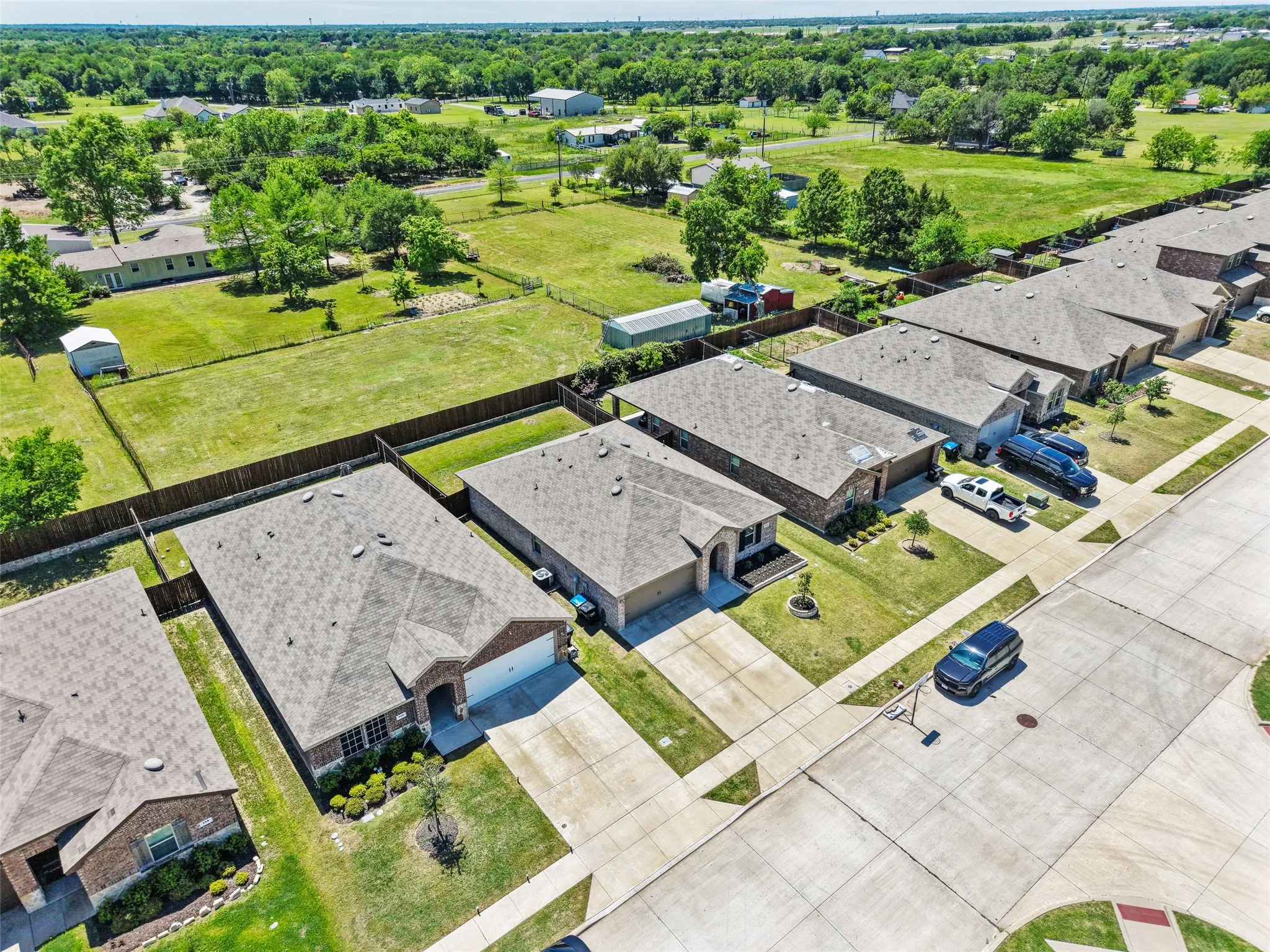 Single Family Residence For Sale in Hunt County , 144 Silver Charm Lane, Caddo Mills, Texas 75135, 4 Bedroom, 2 Bathroom, 2 Garage spaces, 1,583 Sqft, built in 2021, mls#21363163, Real Estate Agent in Caddo Mills, Homes For Sale in Hunt county, Homes For Sale in Caddo Mills, Realtor in Caddo Mills Texas, Real Estate Brokerage Independent Realty Texas, Luminita Cordes Realtor