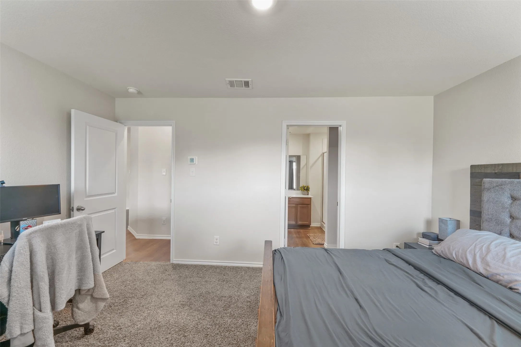 Single Family Residence For Sale in Hunt County , 144 Silver Charm Lane, Caddo Mills, Texas 75135, 4 Bedroom, 2 Bathroom, 2 Garage spaces, 1,583 Sqft, built in 2021, mls#21363163, Real Estate Agent in Caddo Mills, Homes For Sale in Hunt county, Homes For Sale in Caddo Mills, Realtor in Caddo Mills Texas, Real Estate Brokerage Independent Realty Texas, Luminita Cordes Realtor
