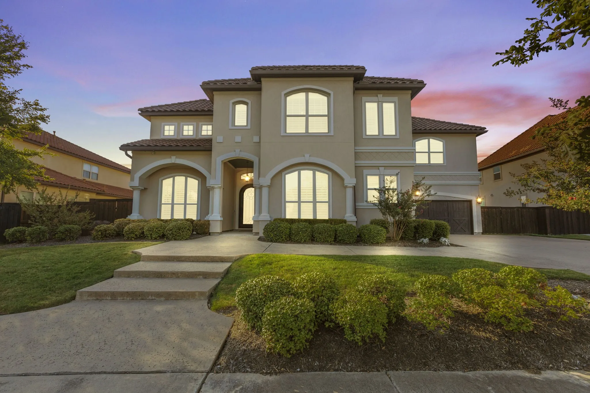 Single Family Residence For Sale in Denton County , 947 Running Bay, Frisco, Texas 75036, 5 Bedroom, 6 Bathroom, 3 Garage spaces, 5,494 Sqft, built in 2015, mls#21360650, Real Estate Agent in Frisco, Homes For Sale in Denton county, Homes For Sale in Frisco, Realtor in Frisco Texas, Real Estate Brokerage Independent Realty Texas, Luminita Cordes Realtor