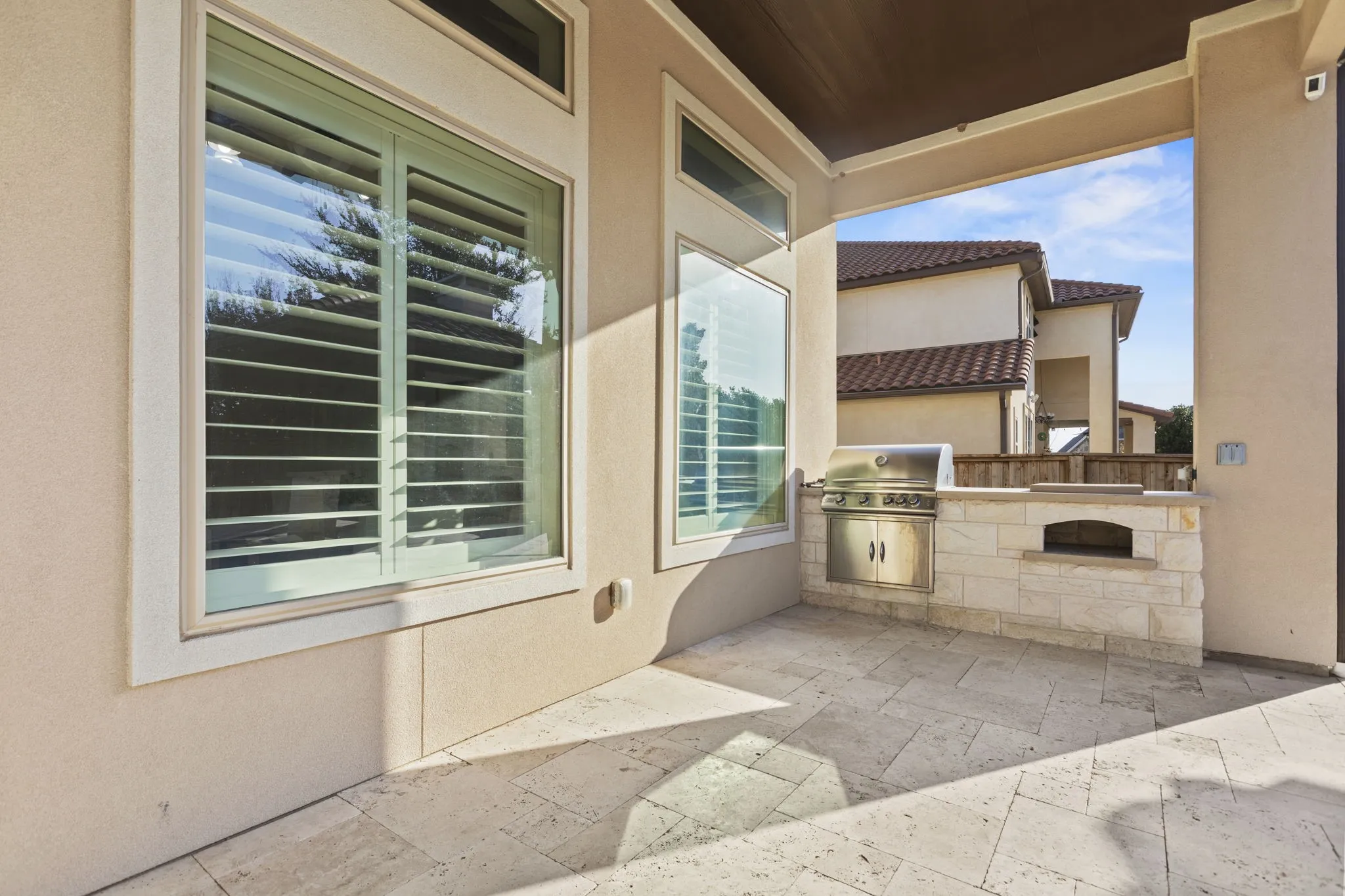 Single Family Residence For Sale in Denton County , 947 Running Bay, Frisco, Texas 75036, 5 Bedroom, 6 Bathroom, 3 Garage spaces, 5,494 Sqft, built in 2015, mls#21360650, Real Estate Agent in Frisco, Homes For Sale in Denton county, Homes For Sale in Frisco, Realtor in Frisco Texas, Real Estate Brokerage Independent Realty Texas, Luminita Cordes Realtor