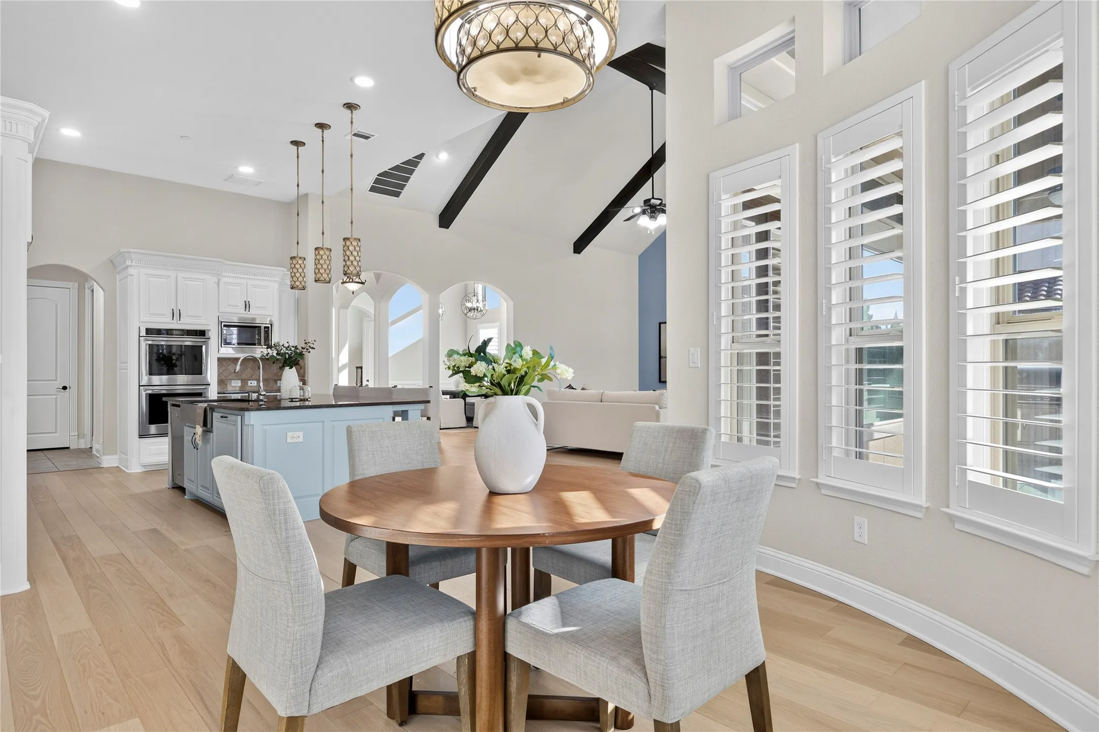 Single Family Residence For Sale in Denton County , 947 Running Bay, Frisco, Texas 75036, 5 Bedroom, 6 Bathroom, 3 Garage spaces, 5,494 Sqft, built in 2015, mls#21360650, Real Estate Agent in Frisco, Homes For Sale in Denton county, Homes For Sale in Frisco, Realtor in Frisco Texas, Real Estate Brokerage Independent Realty Texas, Luminita Cordes Realtor