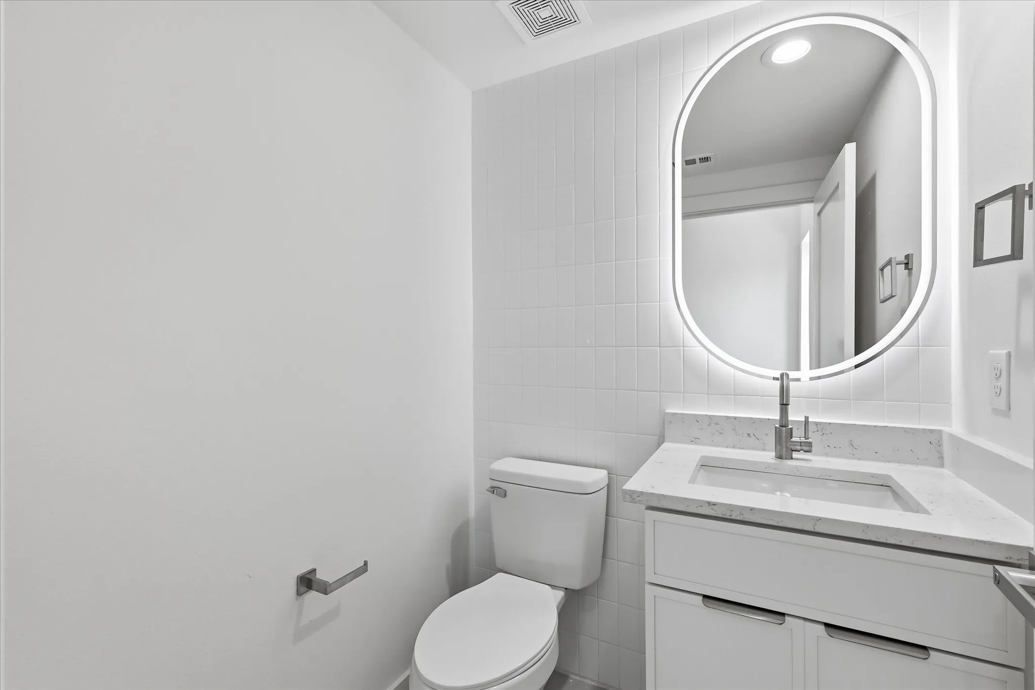 Townhouse For Sale in Dallas County , 4315 San Jacinto Street 302, Dallas, Texas 75204, 3 Bedroom, 8 Bathroom, 2 Garage spaces, 2,300 Sqft, built in 2026, mls#21363500, Real Estate Agent in Dallas, Homes For Sale in Dallas county, Homes For Sale in Dallas, Realtor in Dallas Texas, Real Estate Brokerage Independent Realty Texas, Luminita Cordes Realtor
