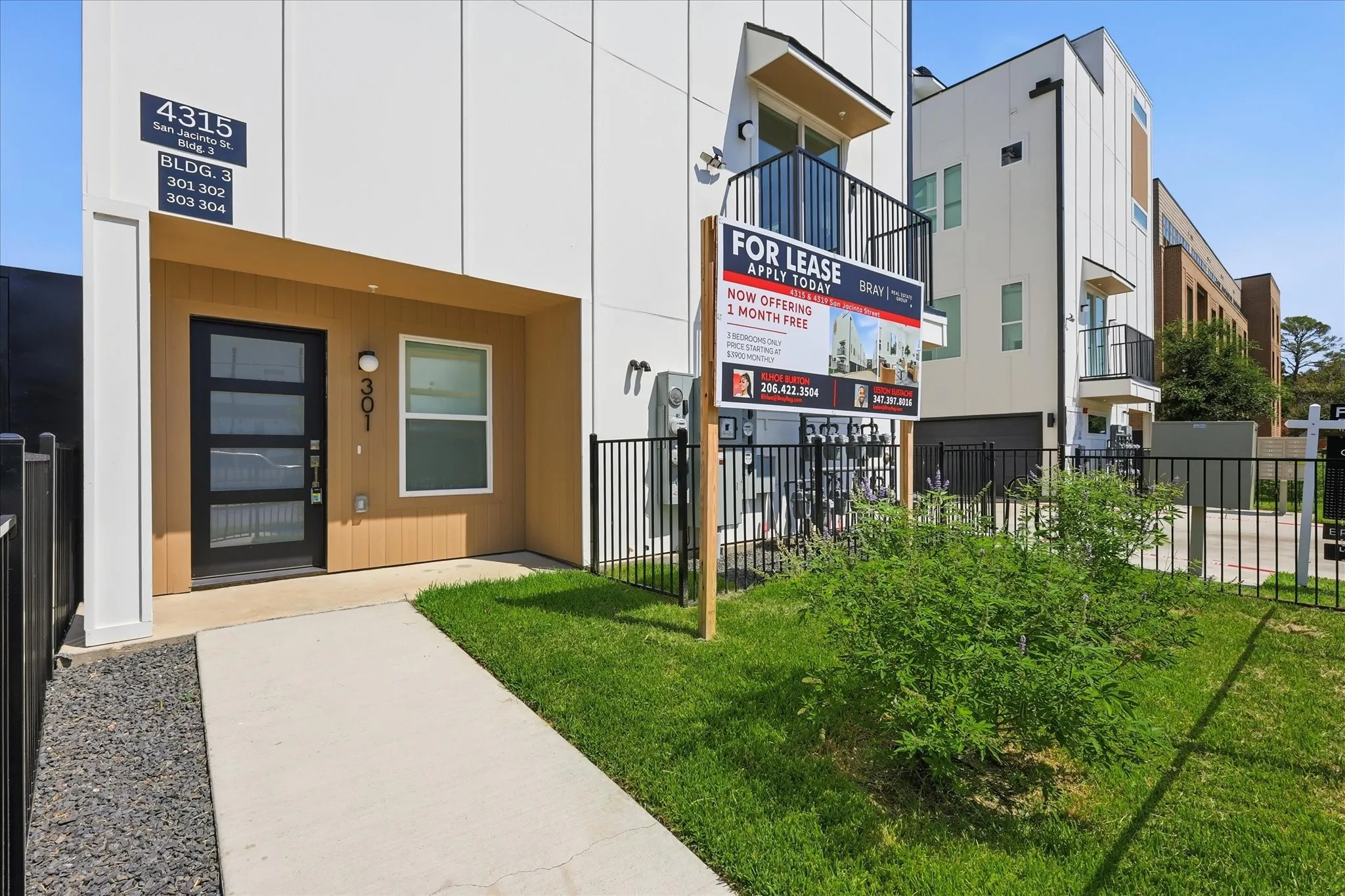 Townhouse For Sale in Dallas County , 4315 San Jacinto Street 302, Dallas, Texas 75204, 3 Bedroom, 8 Bathroom, 2 Garage spaces, 2,300 Sqft, built in 2026, mls#21363500, Real Estate Agent in Dallas, Homes For Sale in Dallas county, Homes For Sale in Dallas, Realtor in Dallas Texas, Real Estate Brokerage Independent Realty Texas, Luminita Cordes Realtor