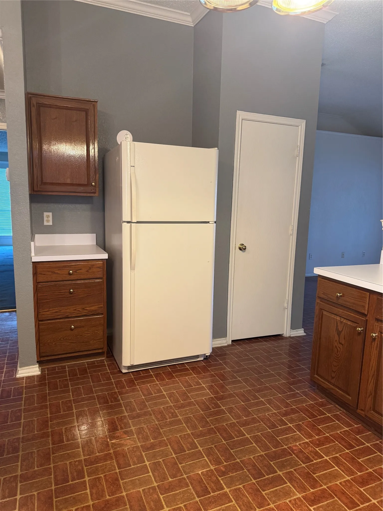 Single Family Residence For Sale in Tarrant County , 7309 Nohl Ranch Road, Fort Worth, Texas 76133, 3 Bedroom, 2 Bathroom, 2 Garage spaces, 1,903 Sqft, built in 1998, mls#21363524, Real Estate Agent in Fort Worth, Homes For Sale in Tarrant county, Homes For Sale in Fort Worth, Realtor in Fort Worth Texas, Real Estate Brokerage Independent Realty Texas, Luminita Cordes Realtor