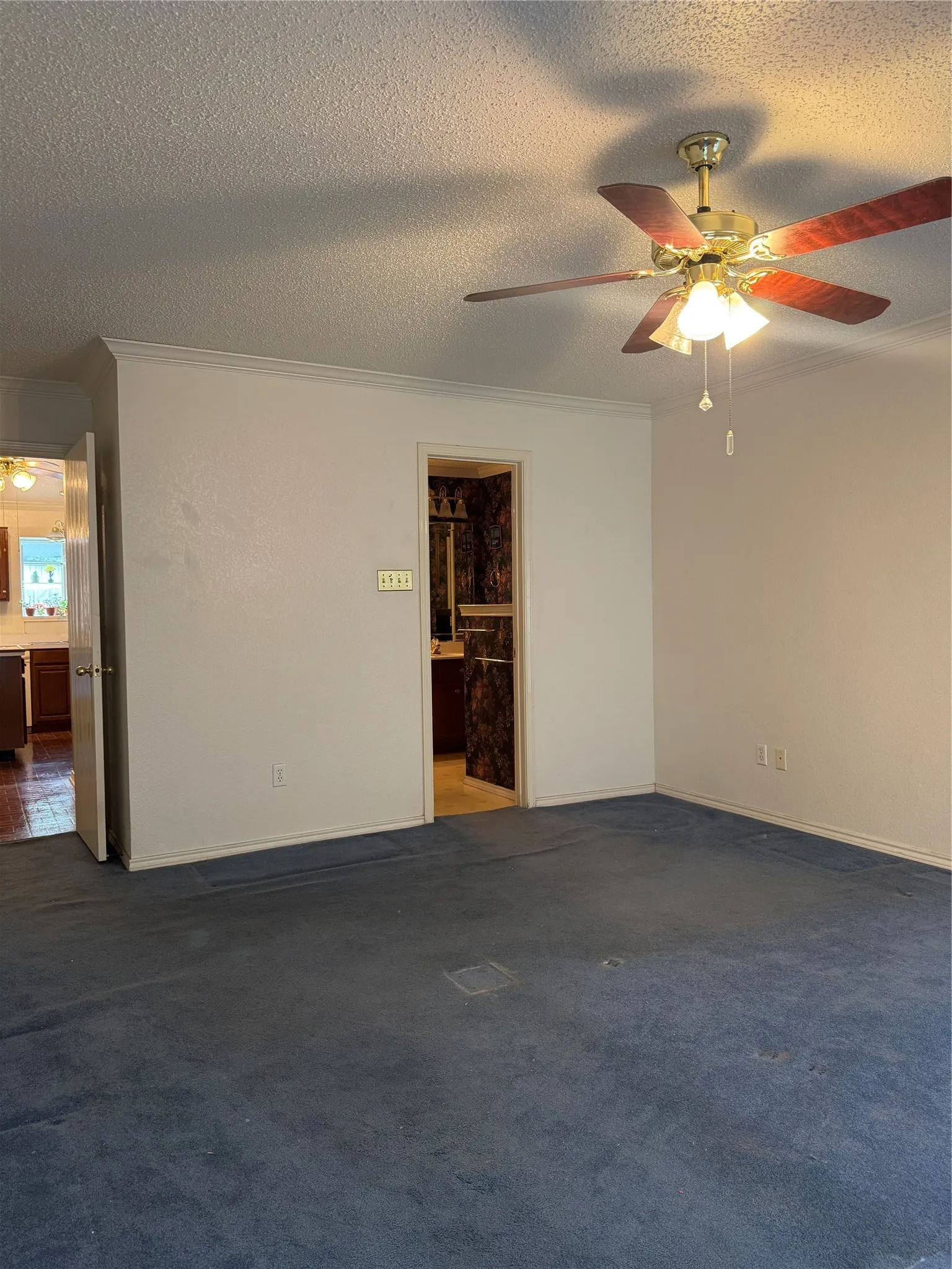 Single Family Residence For Sale in Tarrant County , 7309 Nohl Ranch Road, Fort Worth, Texas 76133, 3 Bedroom, 2 Bathroom, 2 Garage spaces, 1,903 Sqft, built in 1998, mls#21363524, Real Estate Agent in Fort Worth, Homes For Sale in Tarrant county, Homes For Sale in Fort Worth, Realtor in Fort Worth Texas, Real Estate Brokerage Independent Realty Texas, Luminita Cordes Realtor