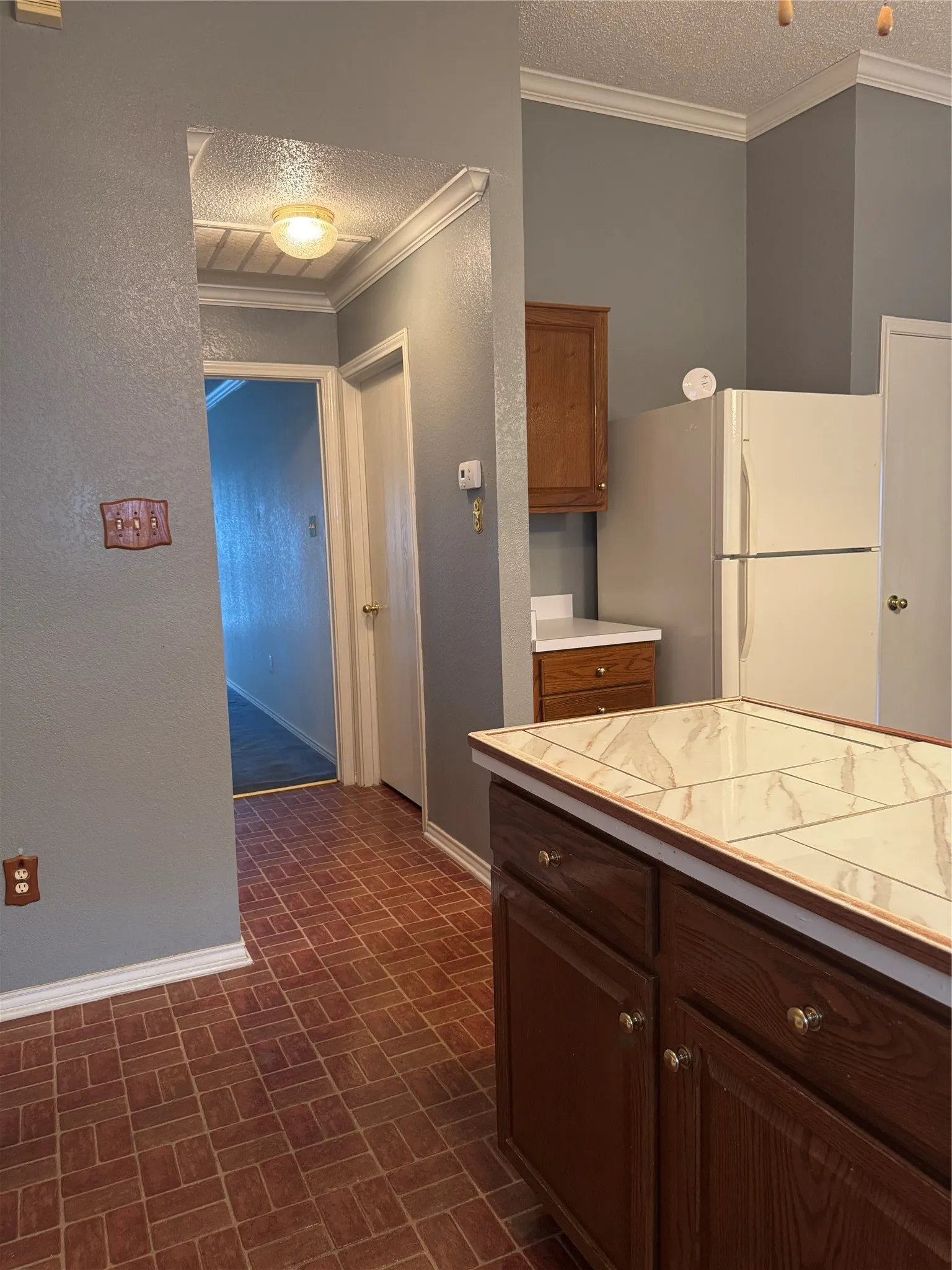 Single Family Residence For Sale in Tarrant County , 7309 Nohl Ranch Road, Fort Worth, Texas 76133, 3 Bedroom, 2 Bathroom, 2 Garage spaces, 1,903 Sqft, built in 1998, mls#21363524, Real Estate Agent in Fort Worth, Homes For Sale in Tarrant county, Homes For Sale in Fort Worth, Realtor in Fort Worth Texas, Real Estate Brokerage Independent Realty Texas, Luminita Cordes Realtor