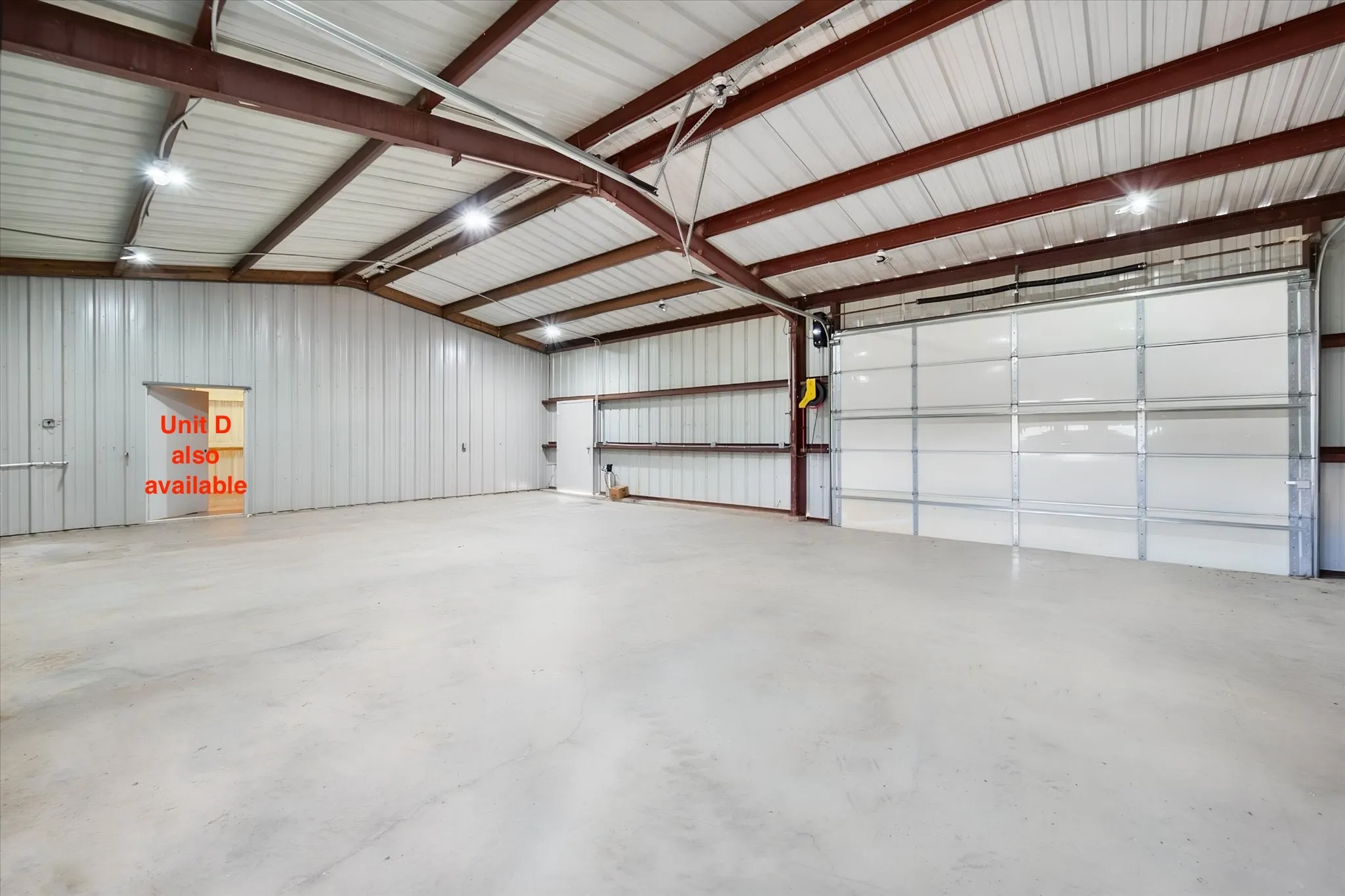 Warehouse For Rent in Navarro County , 140 Caddo Trail C, Corsicana, Texas 75109, 0, 0, Garage spaces, 1,320 Sqft, built in 2013, mls#21362265, Real Estate Agent in Corsicana, Homes For Rent in Navarro county, Homes For Rent in Corsicana, Realtor in Corsicana Texas, Real Estate Brokerage Independent Realty Texas, Luminita Cordes Realtor