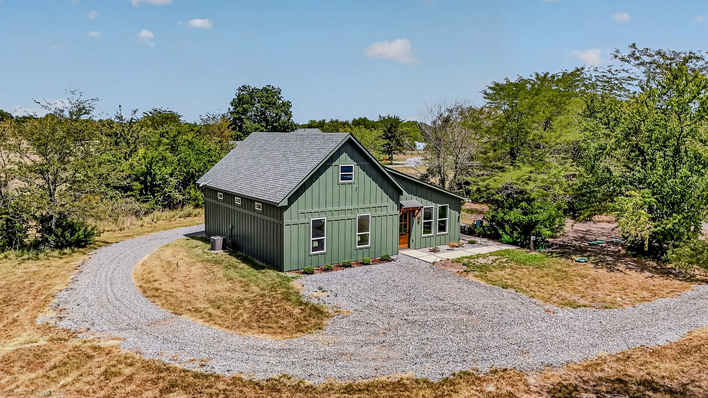 Single Family Residence For Sale in Fannin County , 1530 County Road 3925, Wolfe City, Texas 75449, 2 Bedroom, 2 Bathroom, 2 Garage spaces, 1,006 Sqft, built in 2026, mls#21360924, Real Estate Agent in Wolfe City, Homes For Sale in Fannin county, Homes For Sale in Wolfe City, Realtor in Wolfe City Texas, Real Estate Brokerage Independent Realty Texas, Luminita Cordes Realtor